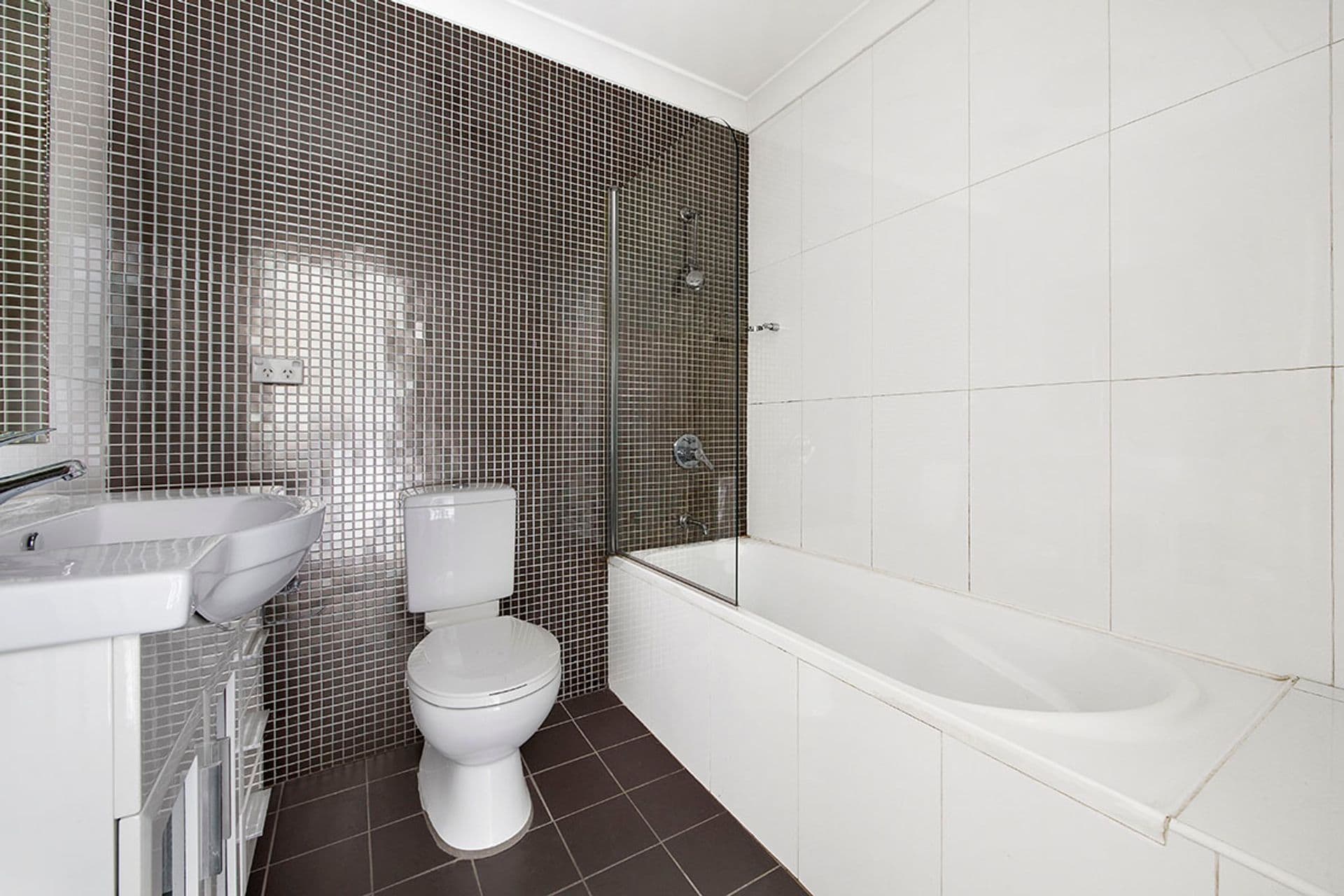 9/54 Osprey Drive, Illawong, NSW, 2234, Illawong - Thumbnail 6