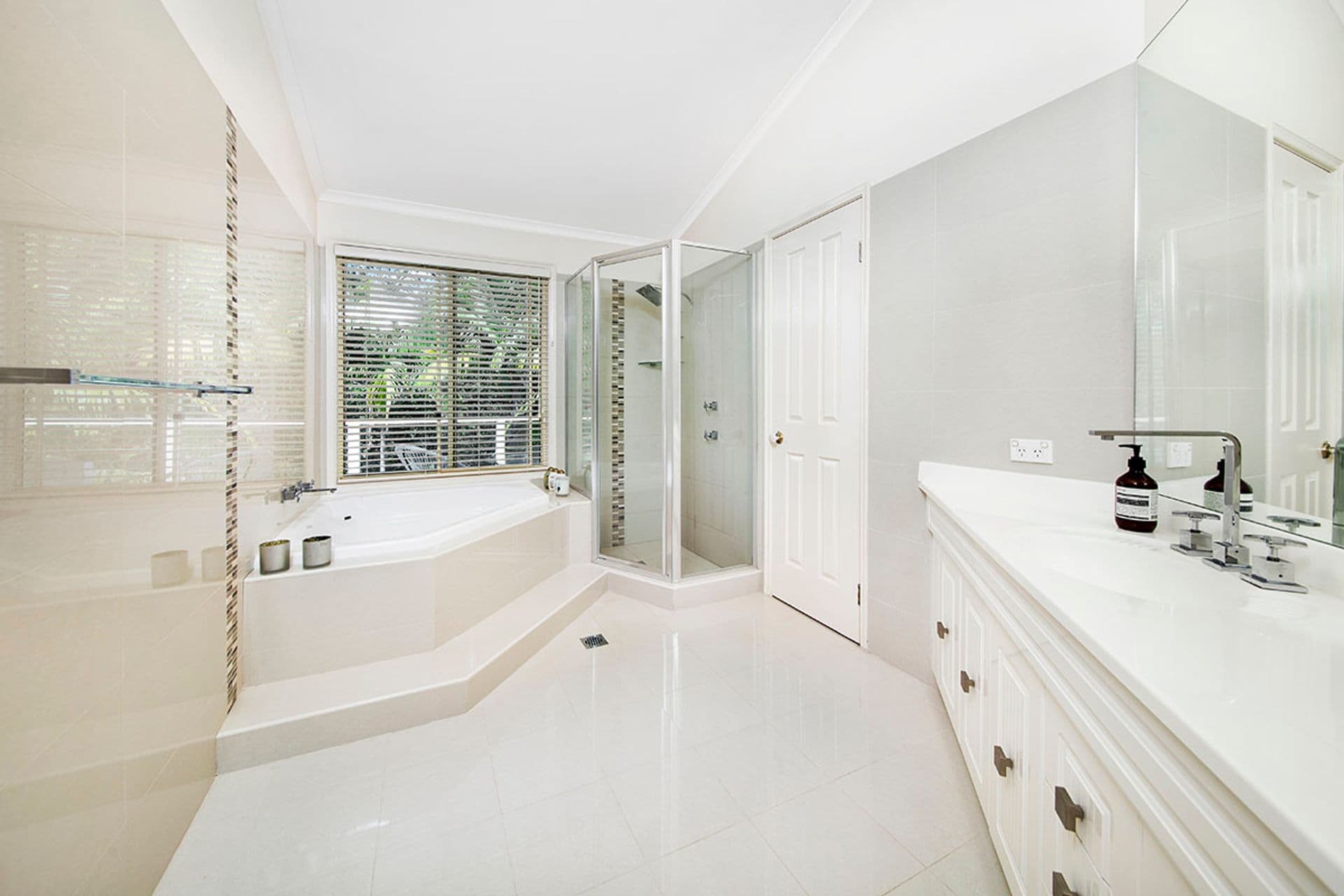 5 Beaumaris Drive, Menai, NSW, 2234, Menai - Thumbnail 8