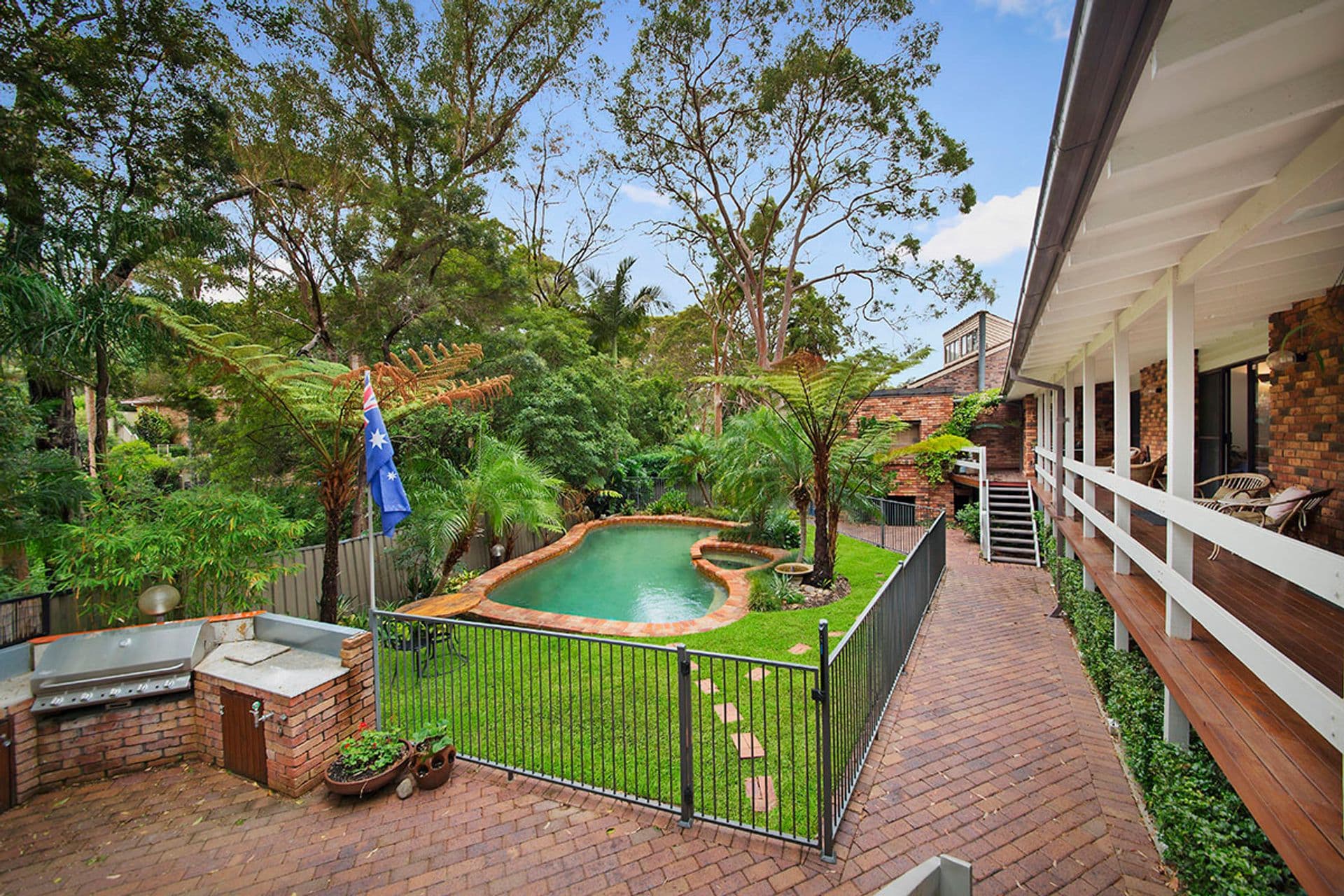 3 Cato Place, Illawong, NSW, 2234, Illawong - Thumbnail 2