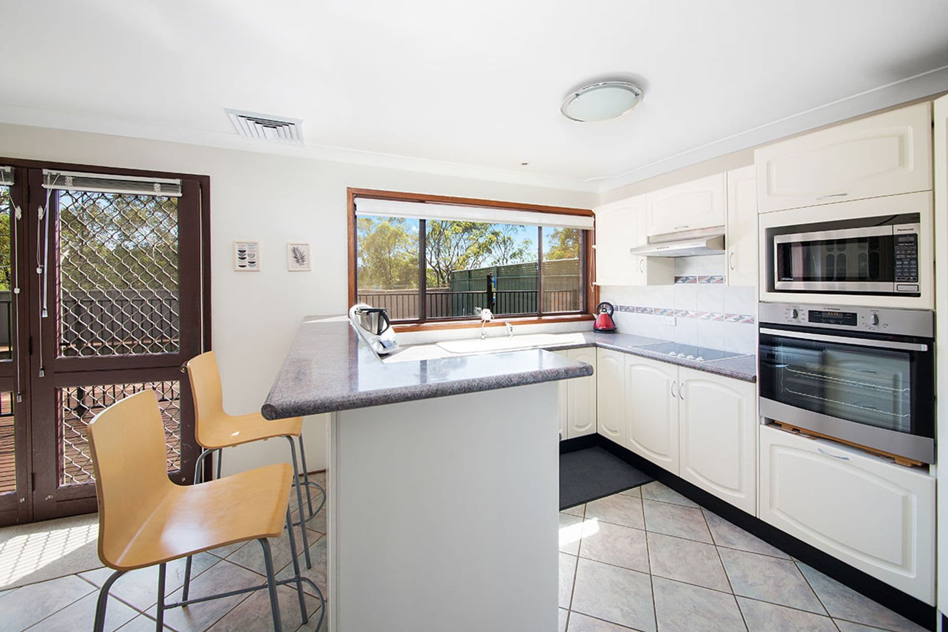 11 Geelong Road, Engadine, NSW, 2233, Engadine - Thumbnail 5