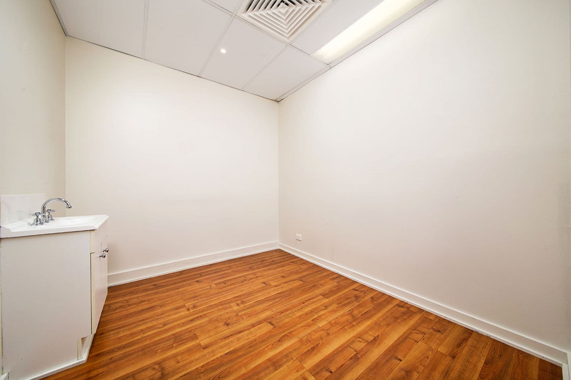 6 / 62-70 Allison Crescent, Menai, NSW, 2234, Menai - Thumbnail 5