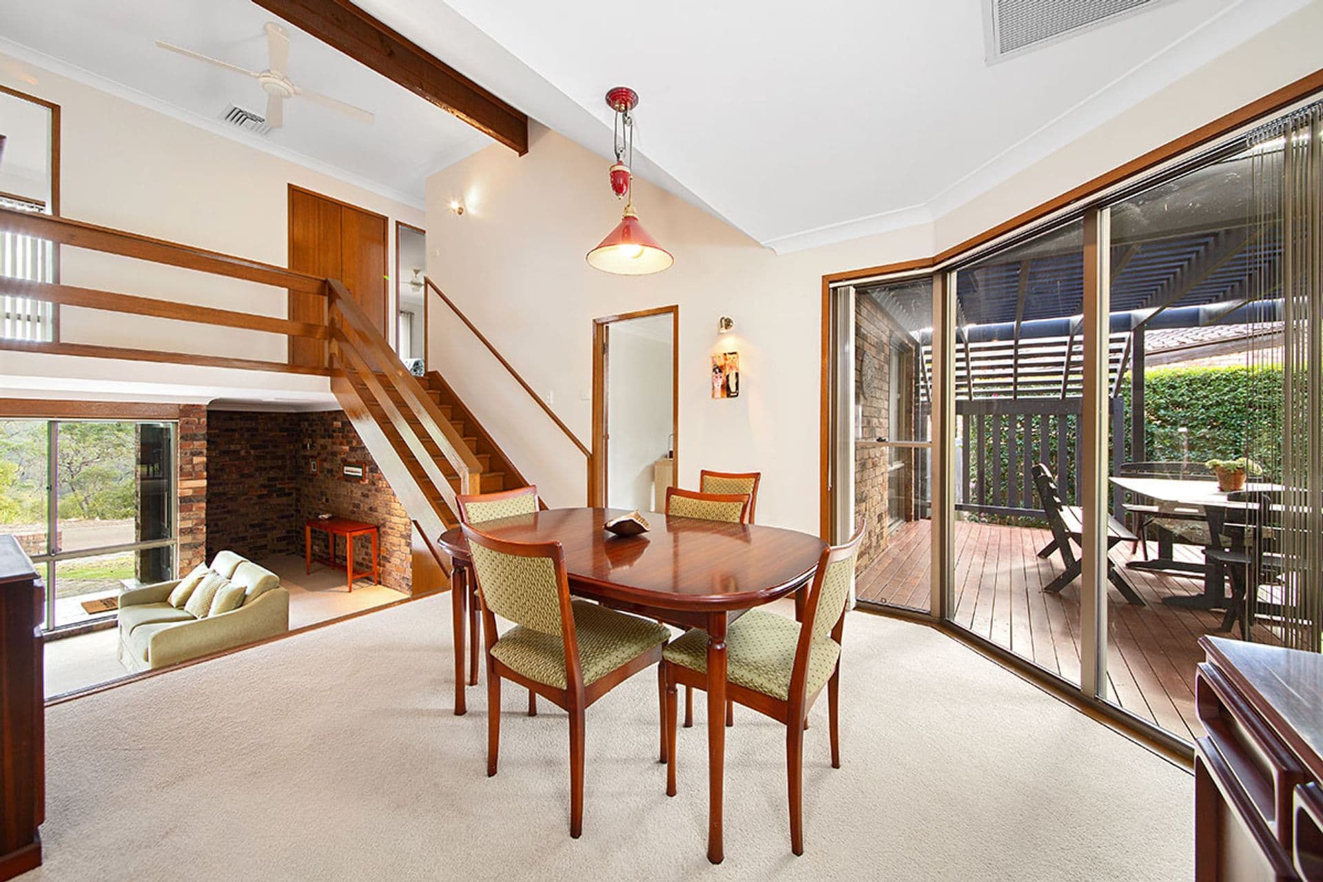 33  Redman Avenue, Illawong, NSW, 2234, Illawong - Thumbnail 2