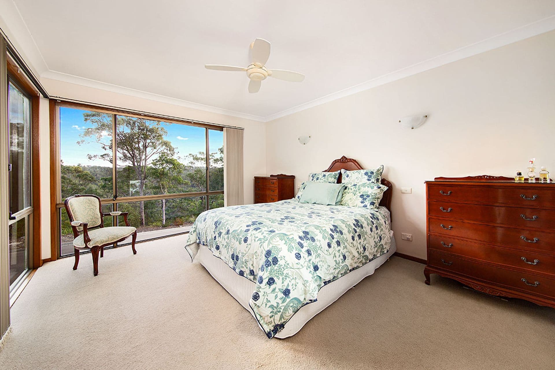 33  Redman Avenue, Illawong, NSW, 2234, Illawong - Thumbnail 7