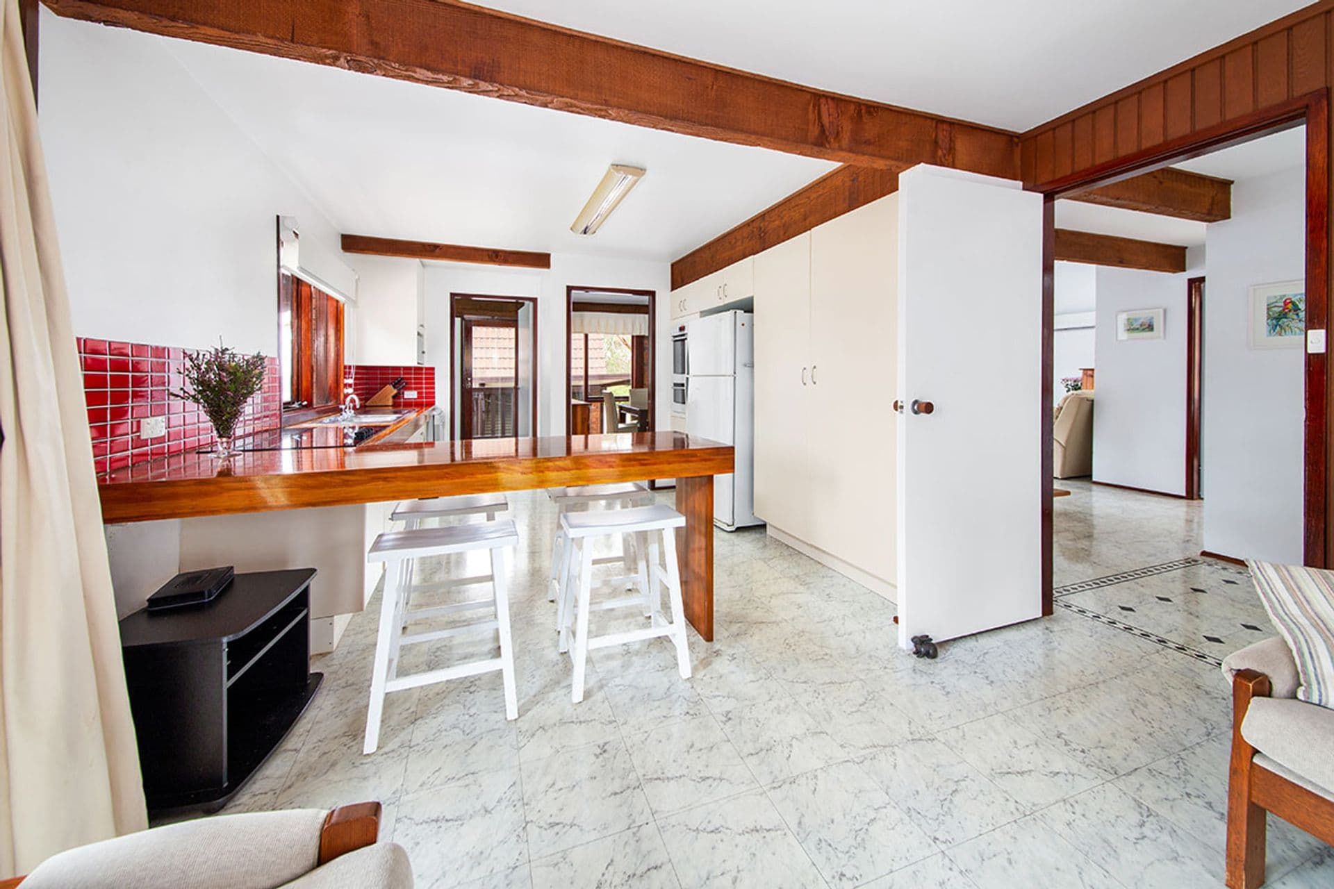 22 Jervis Drive, Illawong, NSW, 2234, Illawong - Thumbnail 2