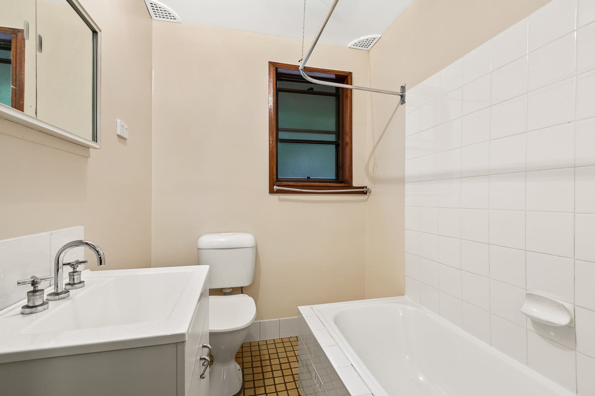 7 Sedgeman Avenue, Menai, NSW, 2234, Menai - Thumbnail 5