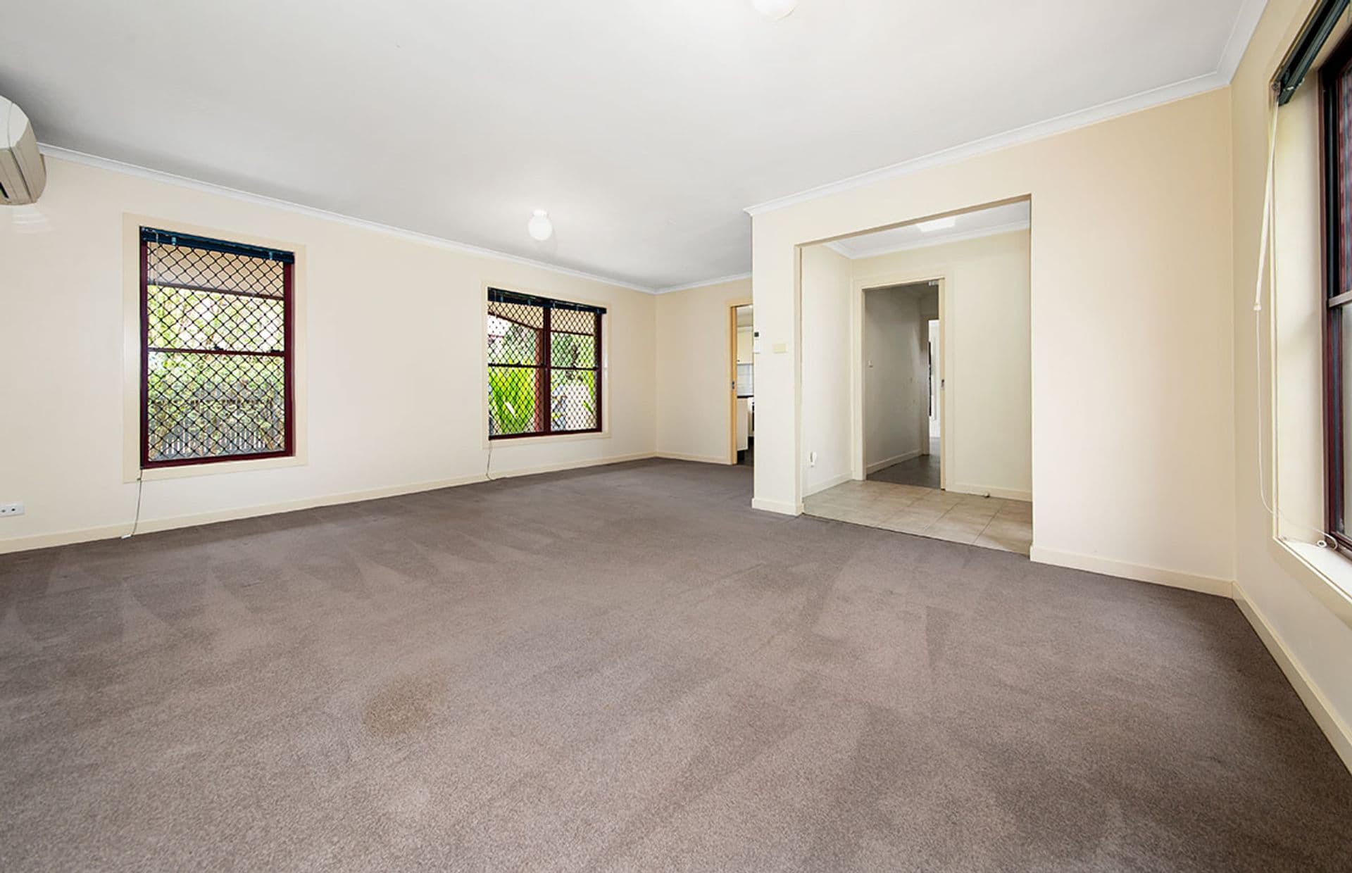 9/19 Troopers Mews, Holsworthy, NSW, 2173, Holsworthy - Thumbnail 2