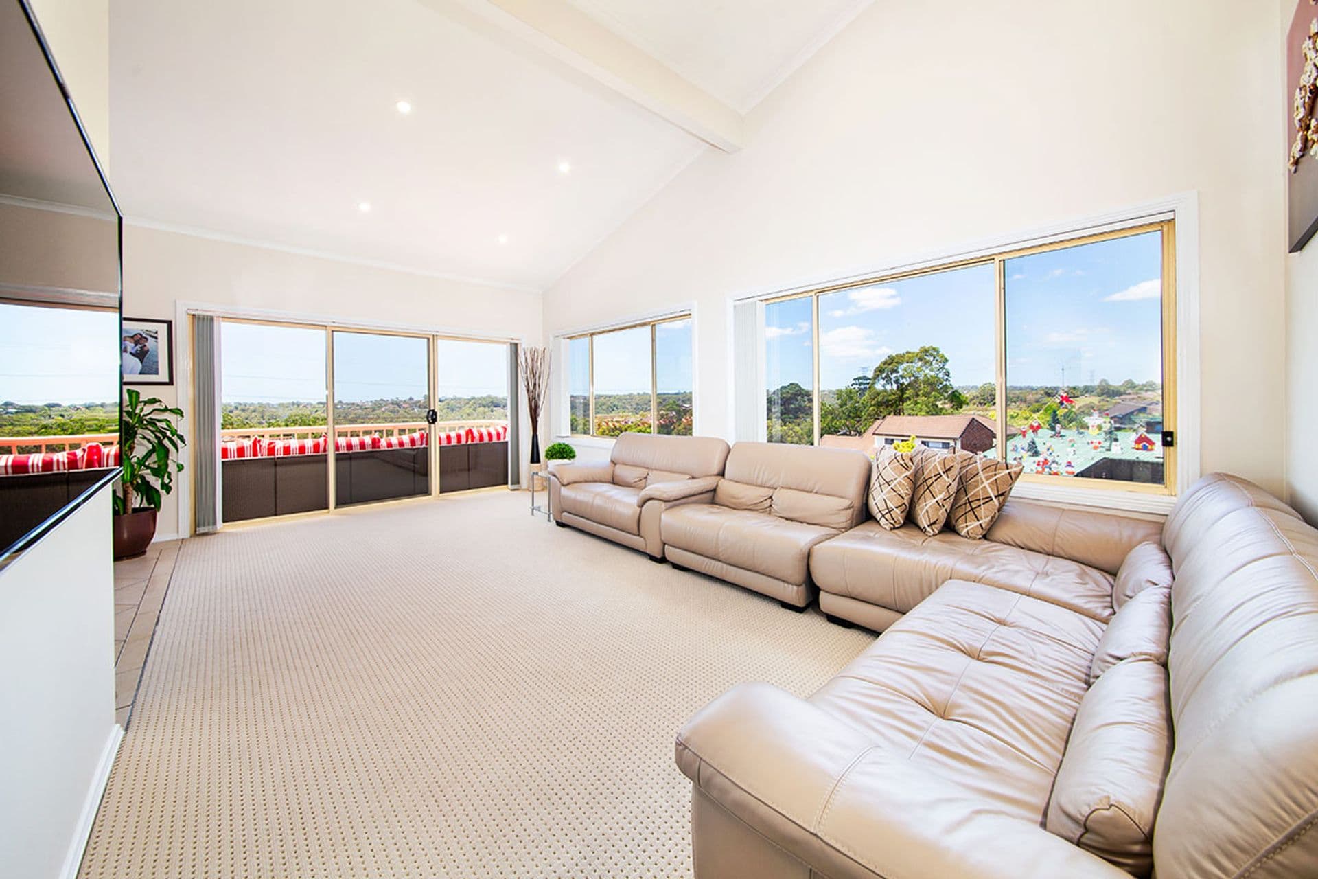 61 Landor Road, Barden Ridge, NSW, 2234, Barden Ridge - Thumbnail 2