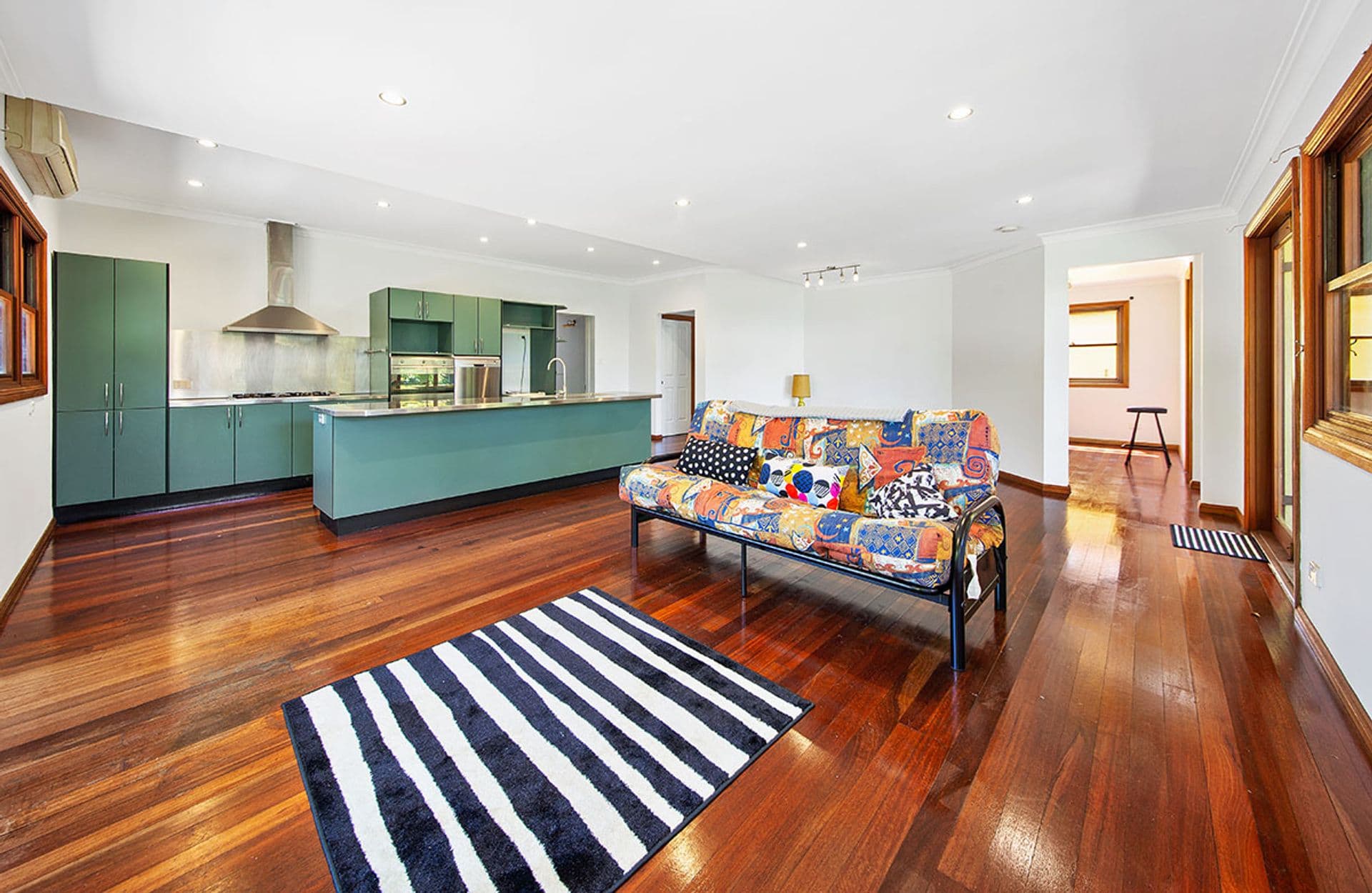 287 Stoney Creek Road, Kingsgrove, NSW, 2208, Hurstville - Thumbnail 4