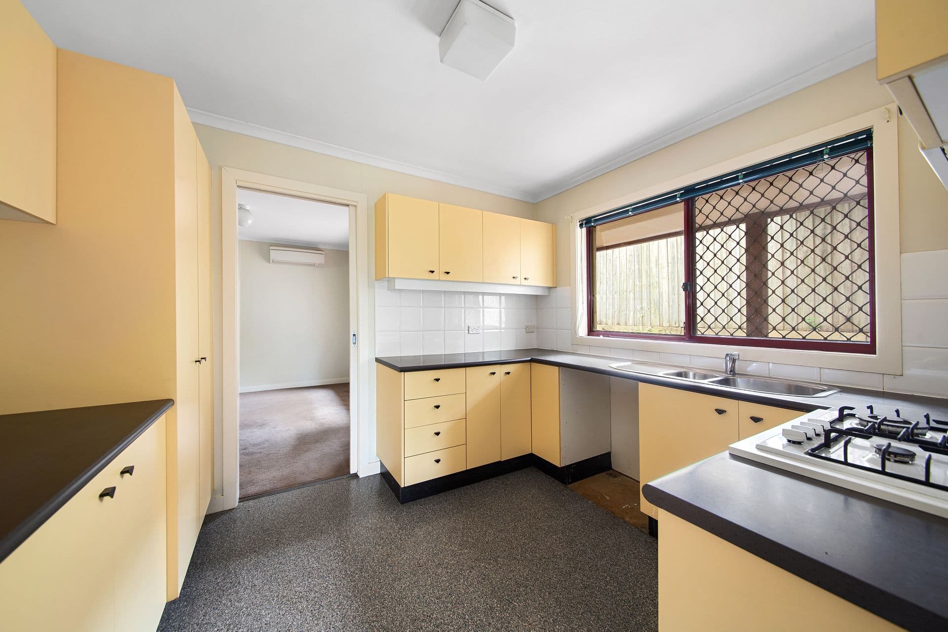5/19 Troopers Mews, Holsworthy, NSW, 2173, Holsworthy - Thumbnail 3