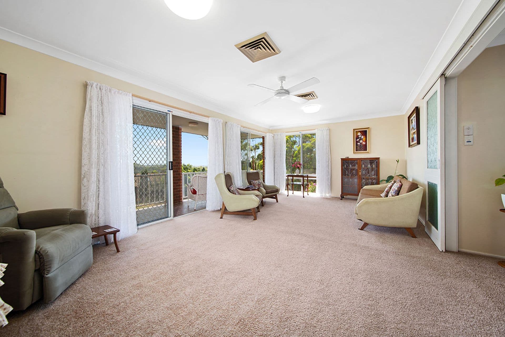 2 Blackwattle Place, Alfords Point, NSW, 2234, Alfords Point - Thumbnail 3