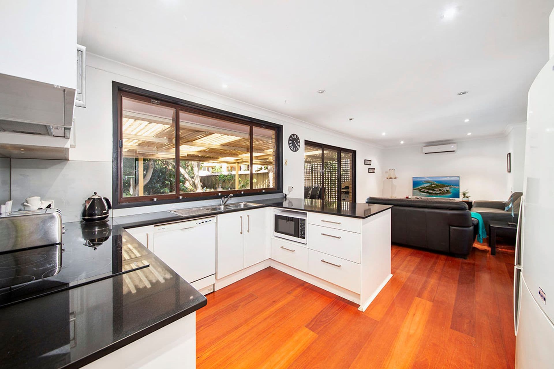 5 Callistemon Close, Alfords Point, NSW, 2234, Alfords Point - Thumbnail 5