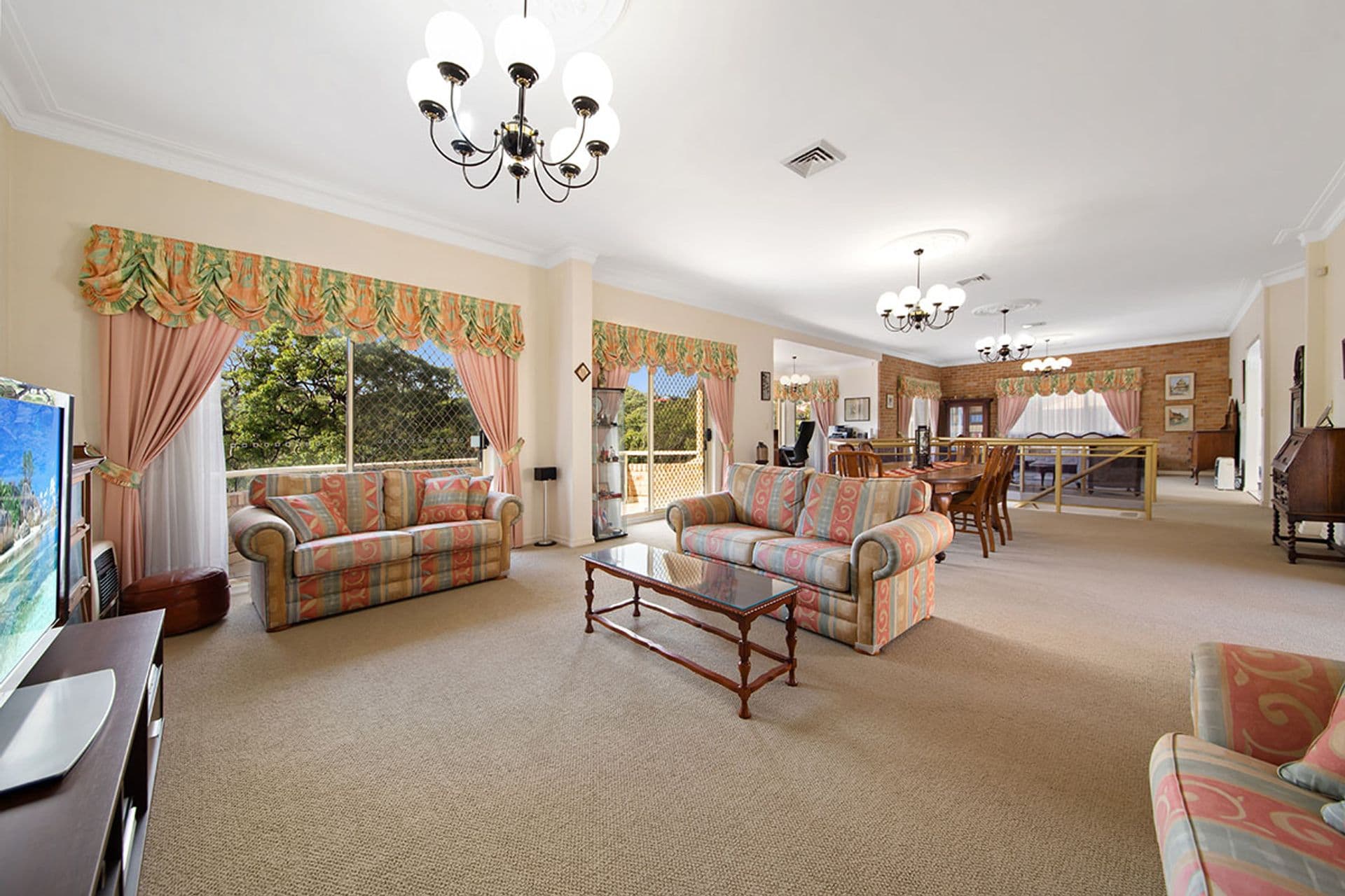 30 Sylvan Ridge Drive, Illawong, NSW, 2234, Illawong - Thumbnail 4