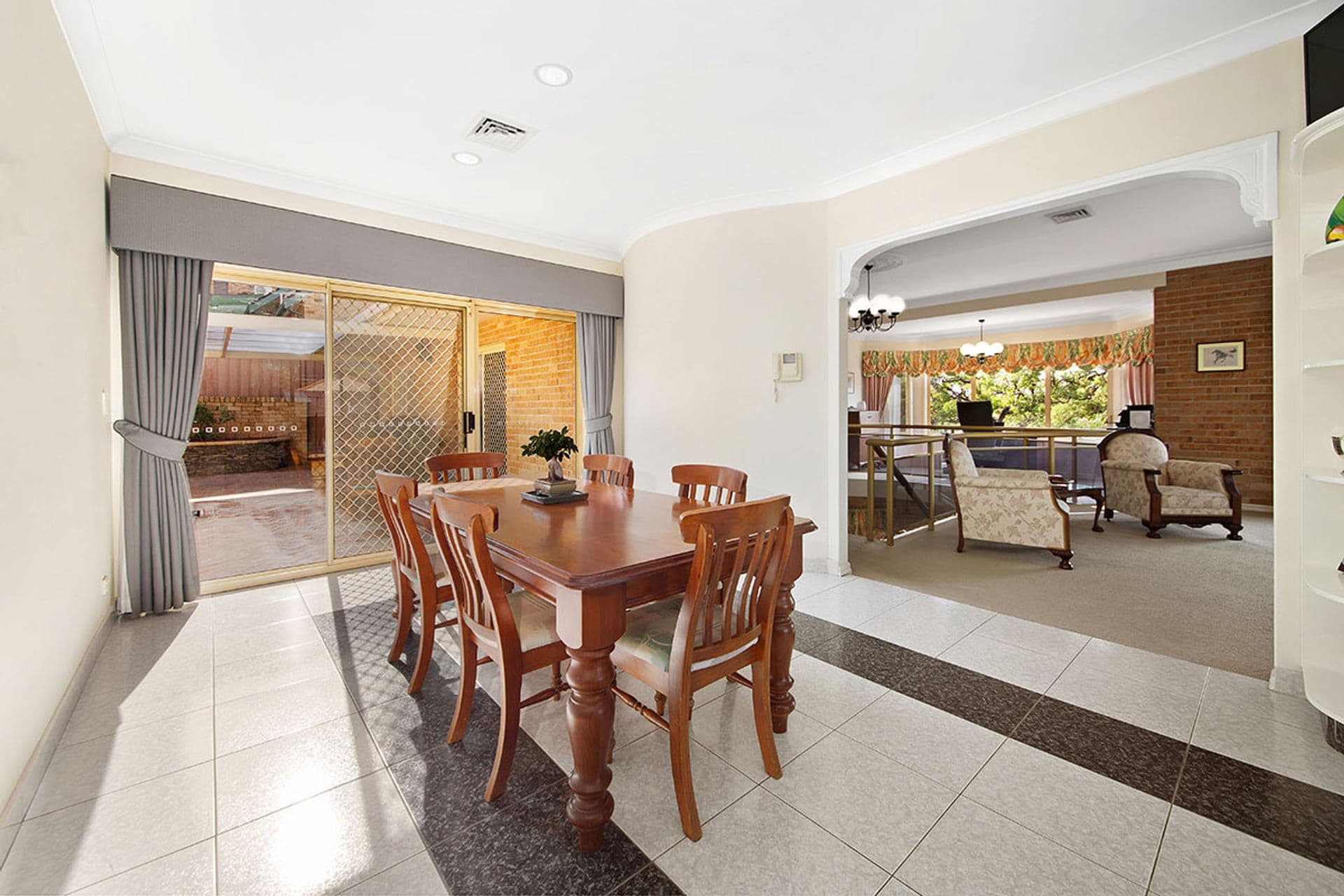 30 Sylvan Ridge Drive, Illawong, NSW, 2234, Illawong - Thumbnail 7