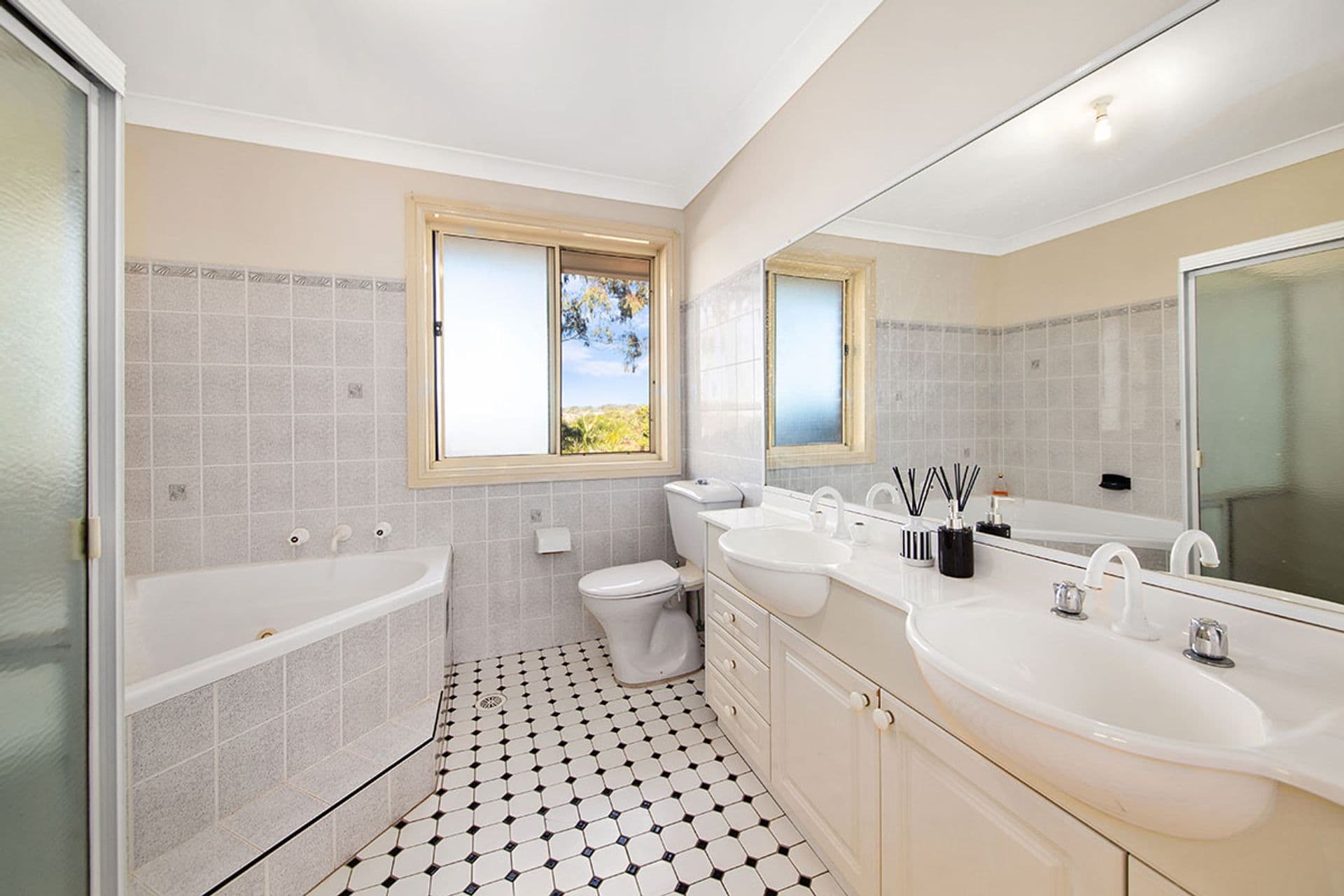 91 Thomas Mitchell Drive, Barden Ridge, NSW, 2234, Barden Ridge - Thumbnail 6