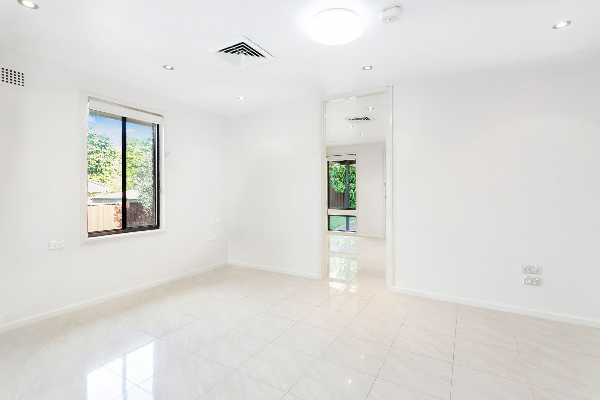 4 O'Neill Road, Menai, NSW, 2234, Menai - Thumbnail 3