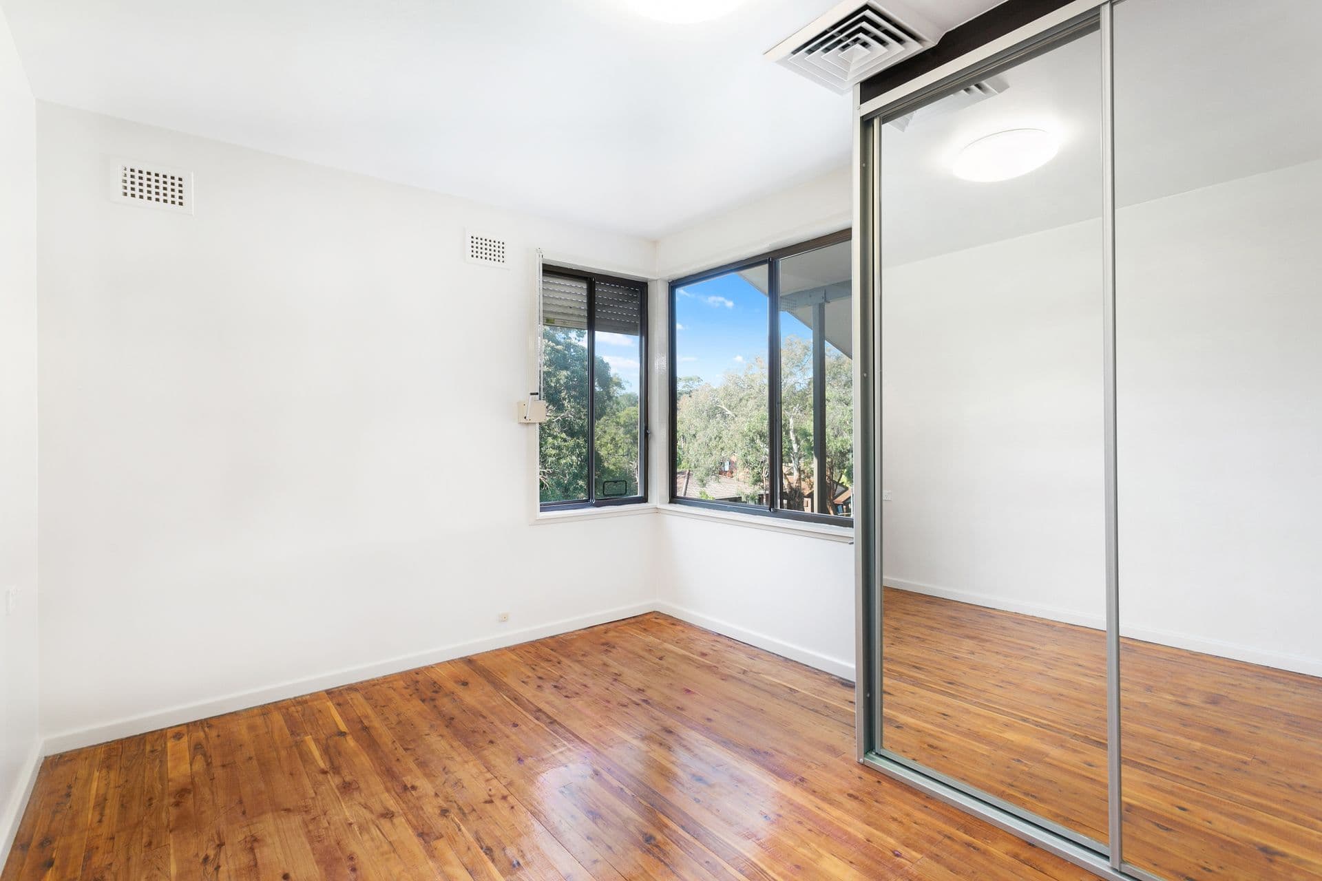 4 O'Neill Road, Menai, NSW, 2234, Menai - Thumbnail 7