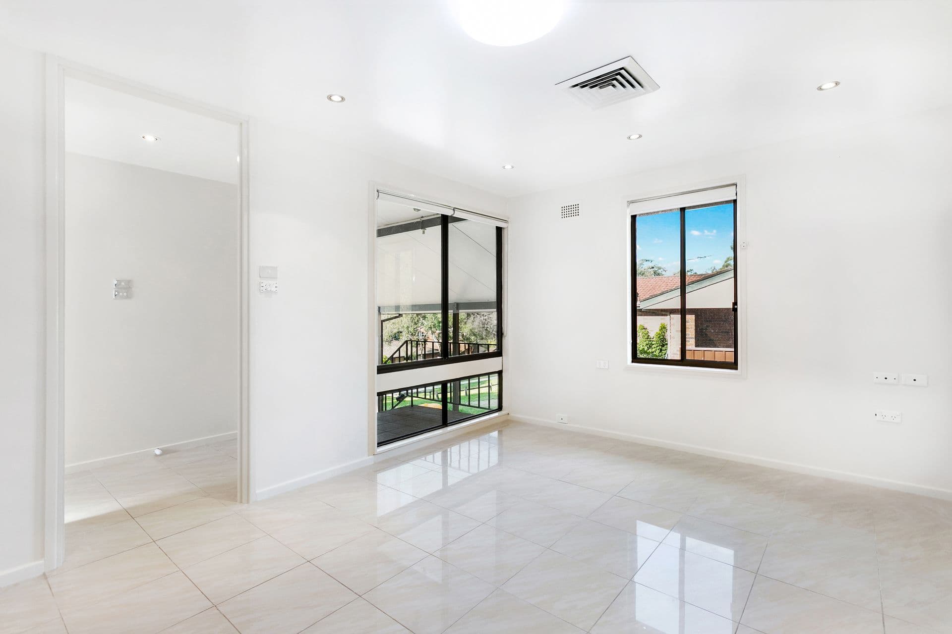 4 O'Neill Road, Menai, NSW, 2234, Menai - Thumbnail 2