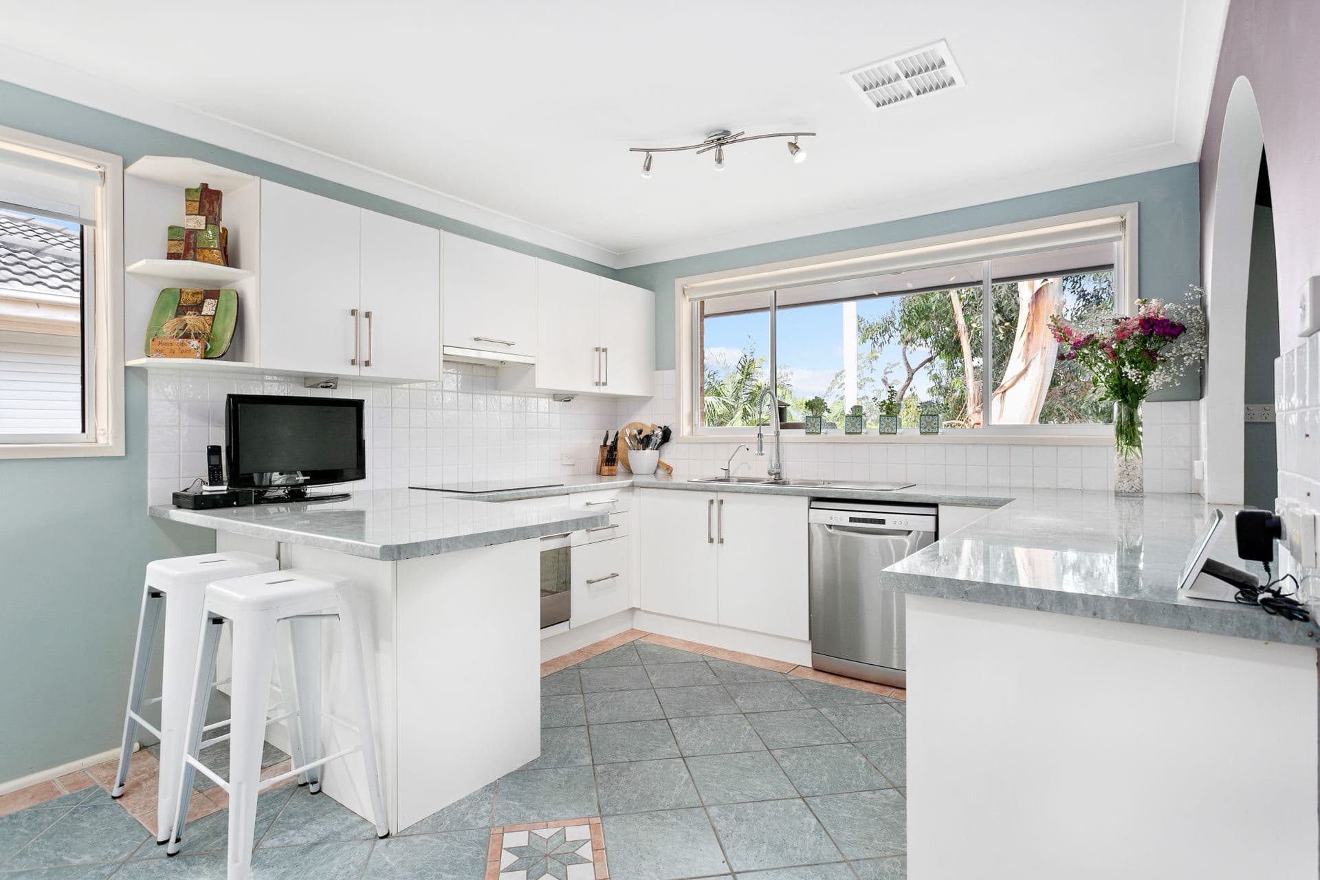 9 Fawkner Place, Barden Ridge, NSW, 2234, Barden Ridge - Thumbnail 4