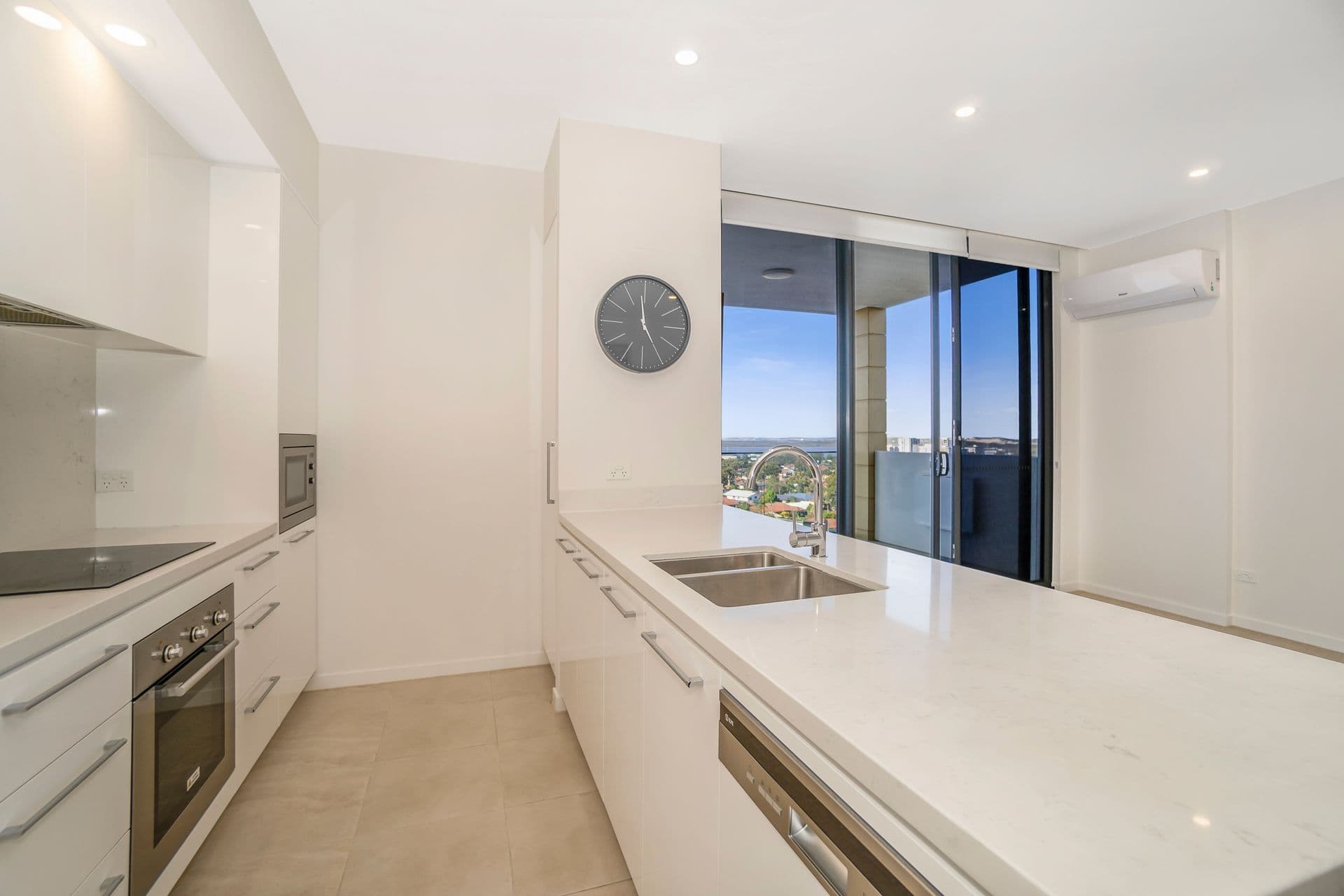 602/22-24 Banksia Road, Caringbah, NSW, 2229, Caringbah - Thumbnail 3