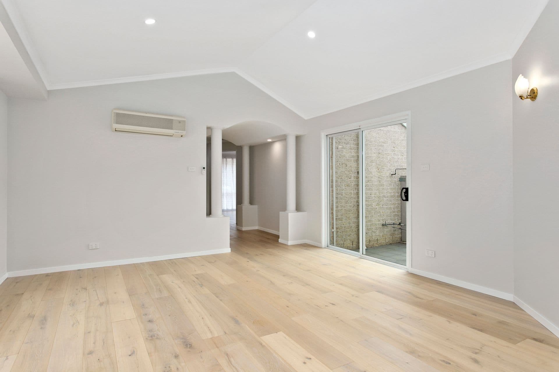 14 Tweed Court, Wattle Grove, NSW, 2173, Wattle Grove - Thumbnail 2