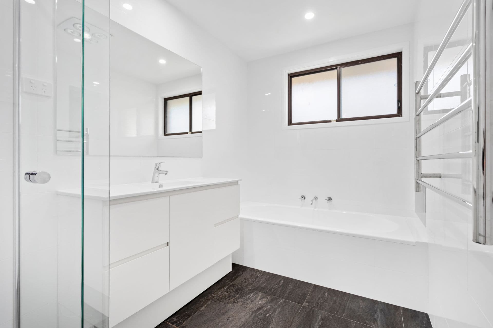 2 Meckiff Close, Menai, NSW, 2234, Menai - Thumbnail 7