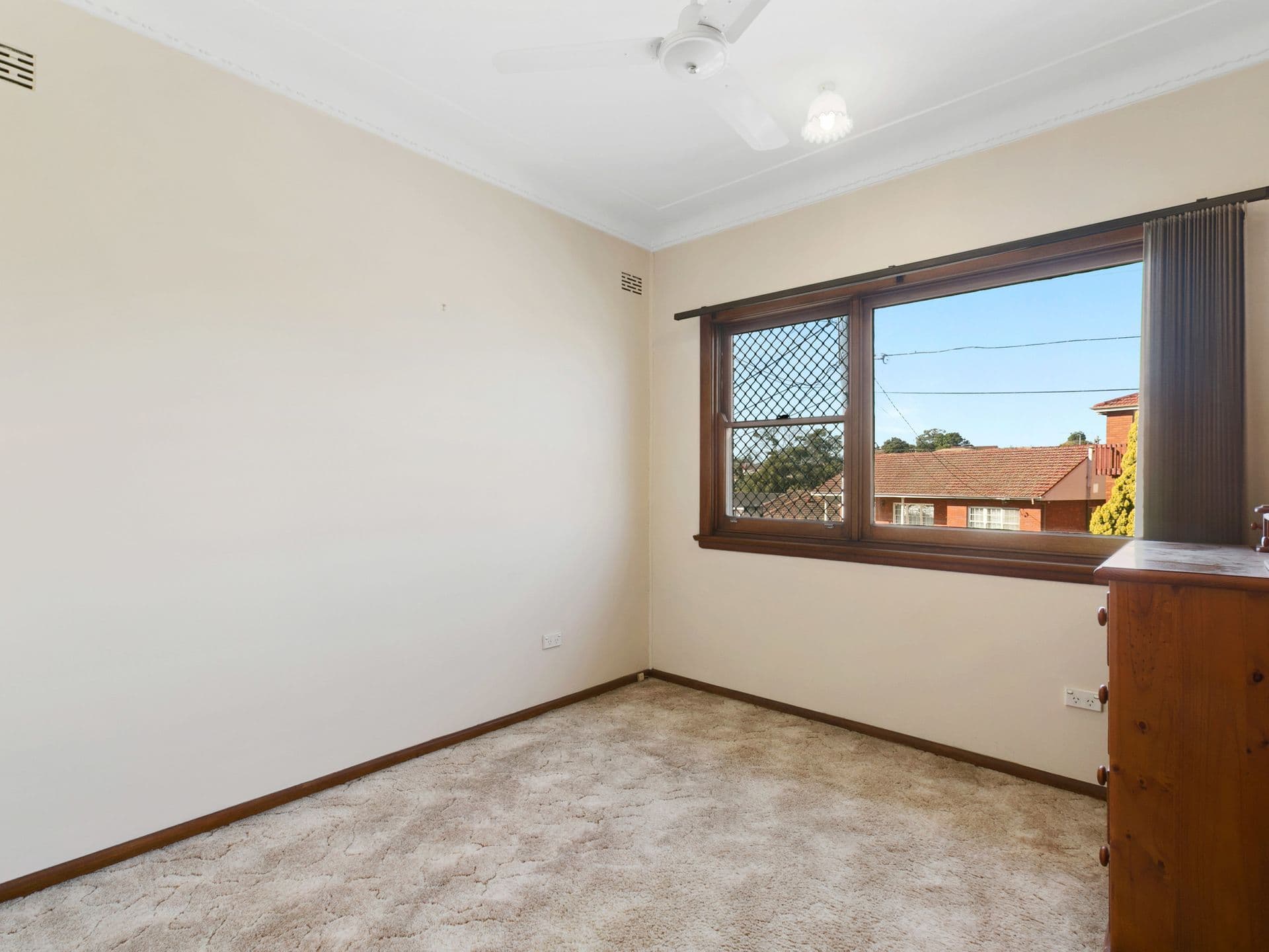 5 Bridge View Road, Beverly Hills, NSW, 2209, Beverly Hills - Thumbnail 7