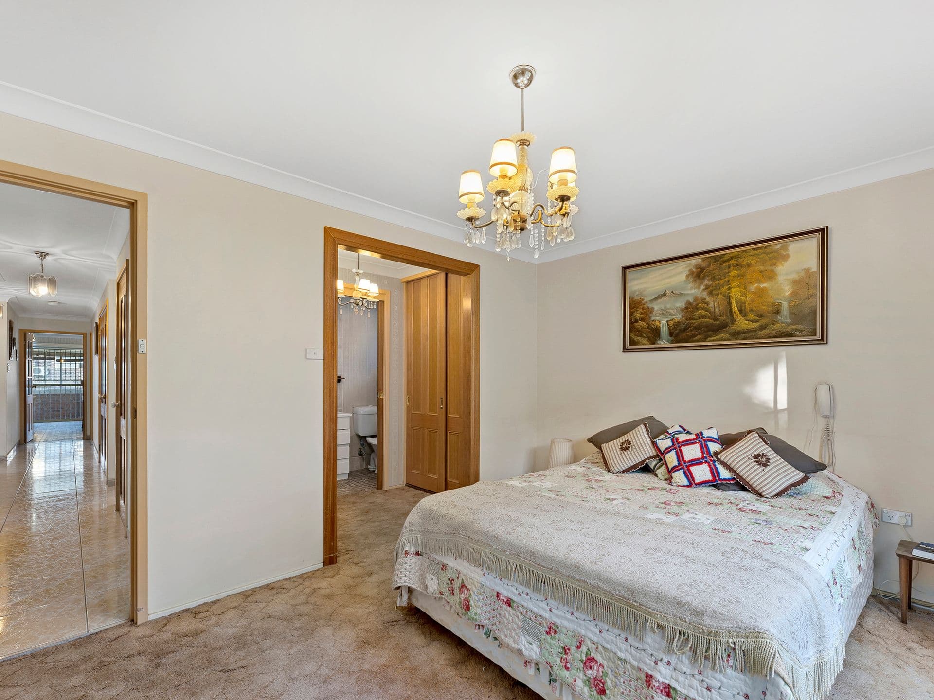 8 Blaxland Drive, Illawong, NSW, 2234, Illawong - Thumbnail 7
