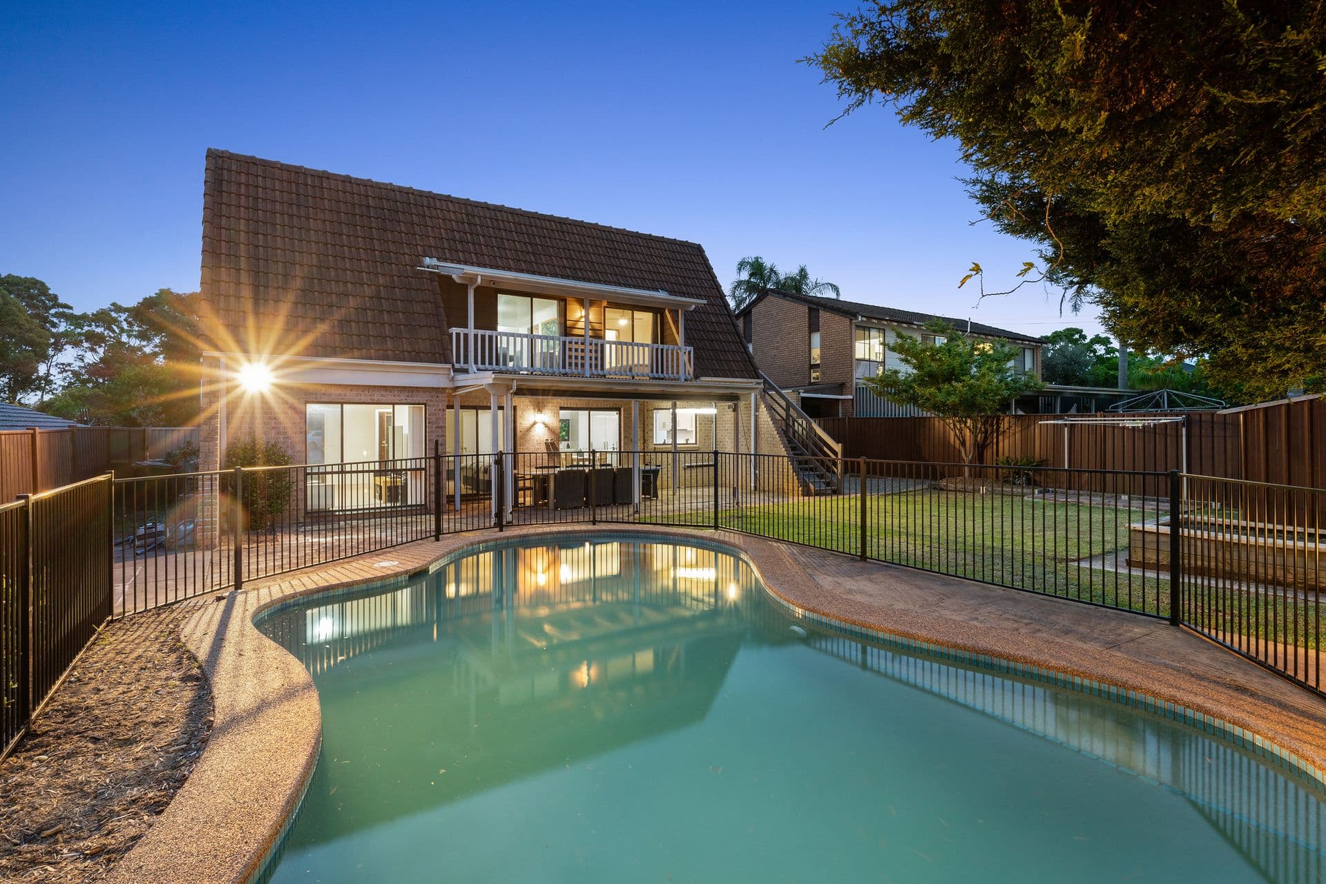 8 Ribbon Gum Close, Alfords Point, NSW, 2234, Alfords Point - Image 1