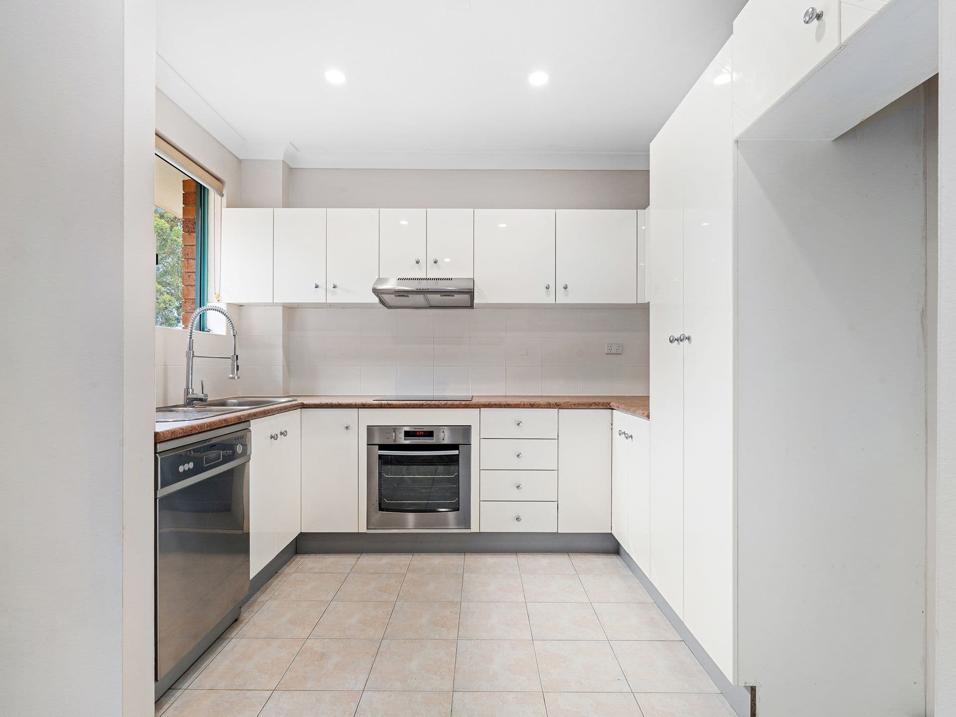 8/34-38 Kiora Road, Miranda, NSW, 2228, Miranda - Thumbnail 4