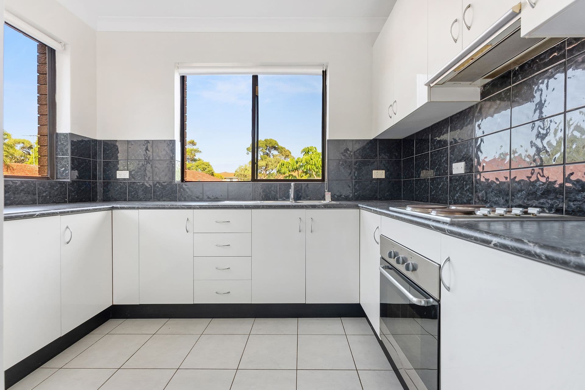 14/28 Trafalgar Street, Brighton-le-sands, NSW, 2216, Brighton-Le-Sands - Thumbnail 3