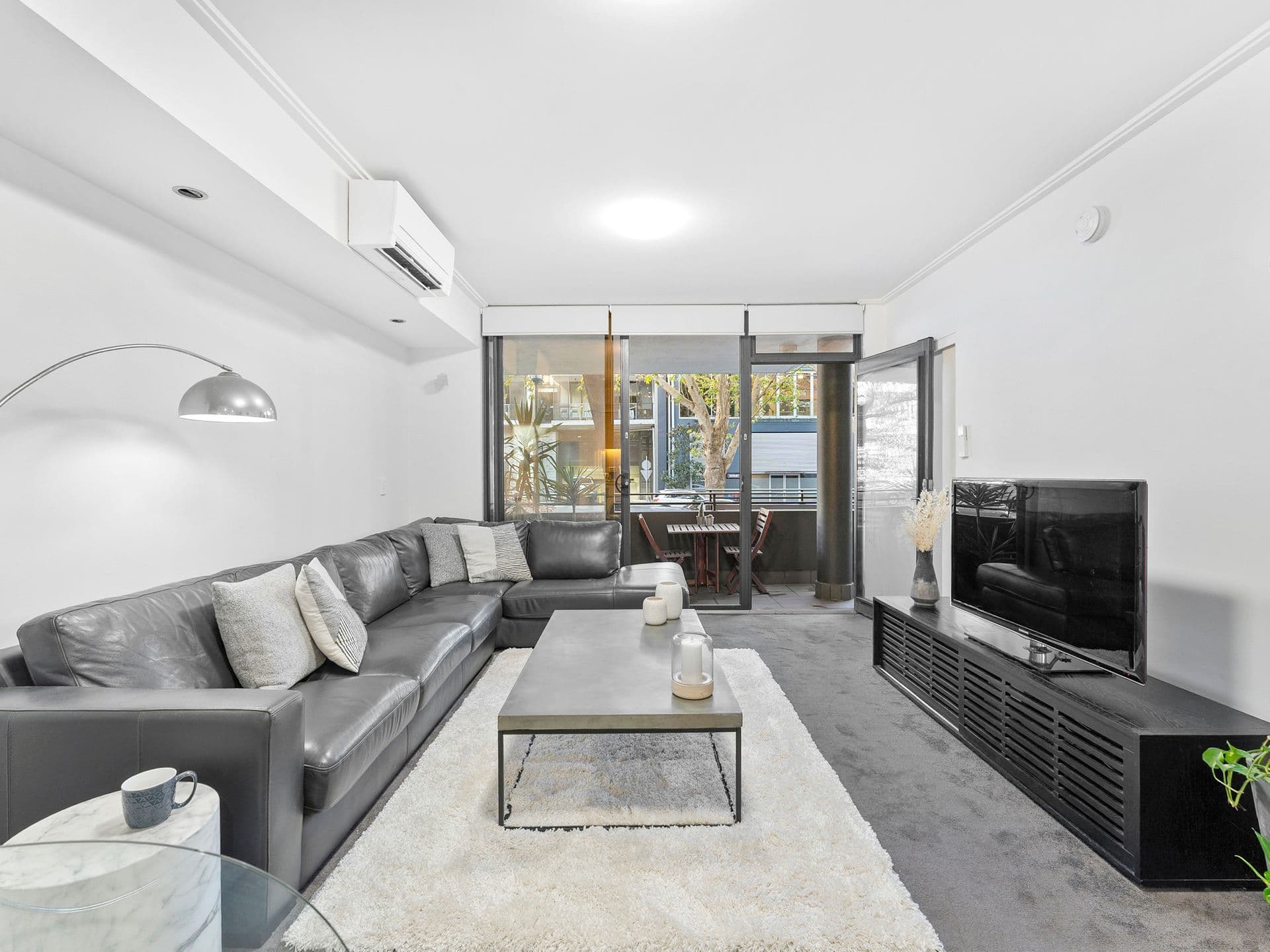 C104/5 Hunter Street, Waterloo, NSW, 2017, Waterloo - Thumbnail 2