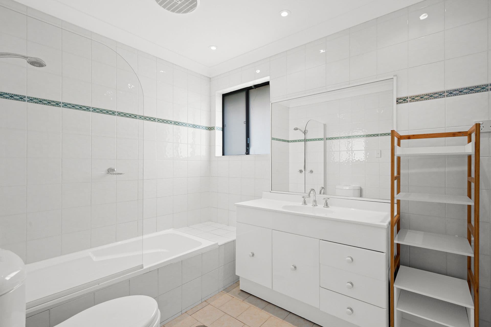 3/6-8 Bataan Close, Illawong, NSW, 2234, Illawong - Thumbnail 3