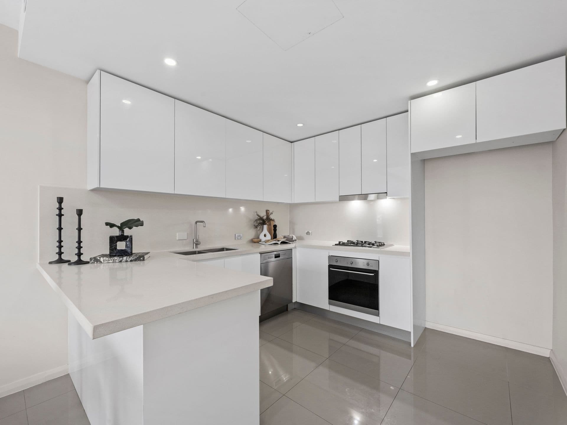 11/32-36 Princes Highway, Sylvania, NSW, 2224, Sylvania - Thumbnail 3