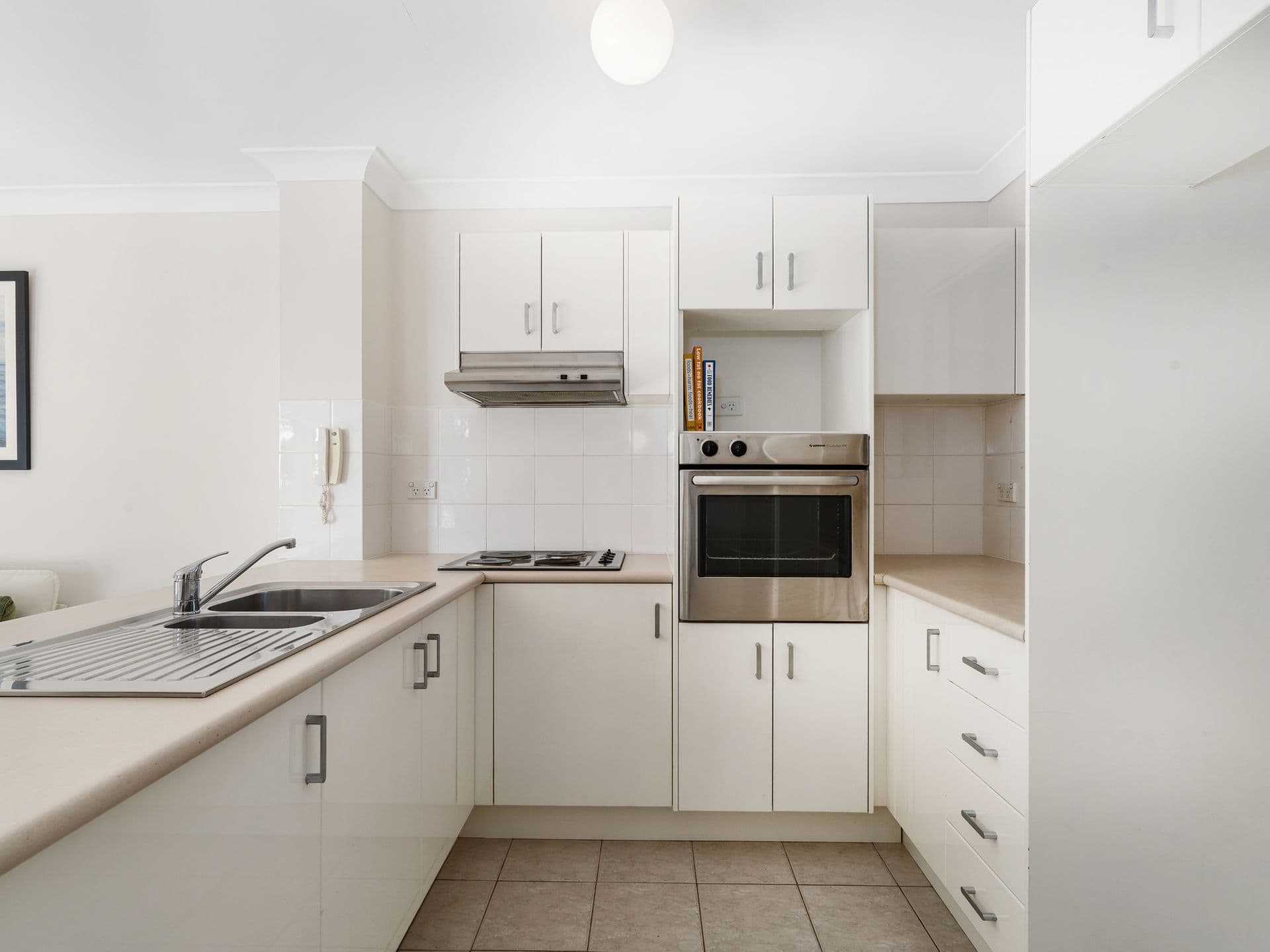 30/20-26 Arana Close, Bangor, NSW, 2234, Bangor - Thumbnail 5
