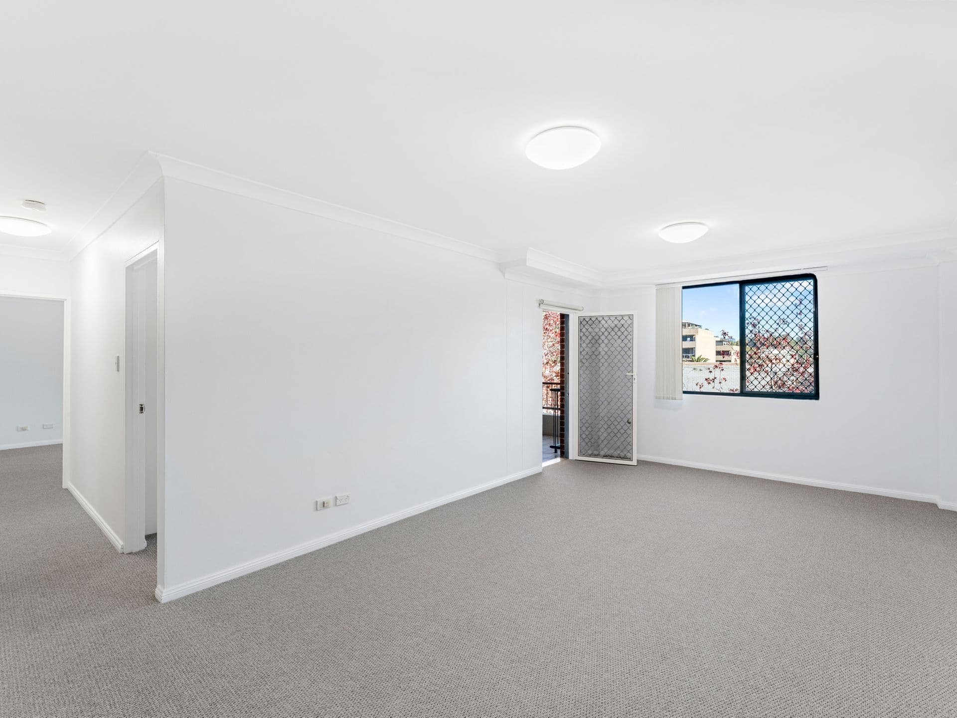 11/2-4 Central Road, Miranda, NSW, 2228, Miranda - Thumbnail 2