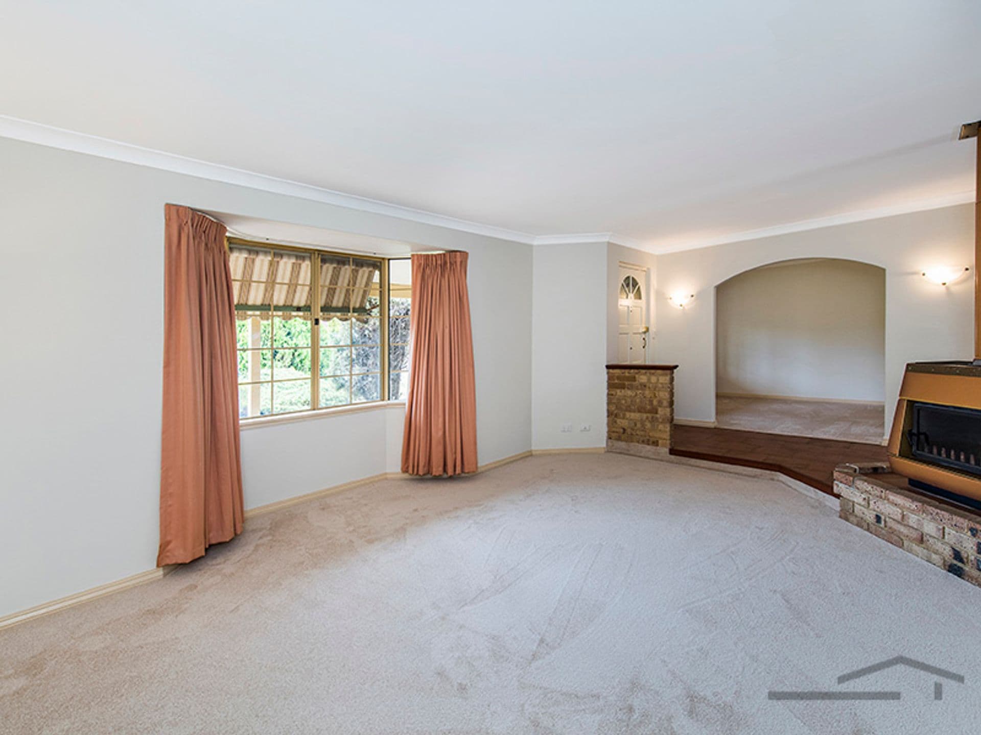 16 Sandford Crescent, Halls Head, WA, 6210, Halls Head - Thumbnail 3