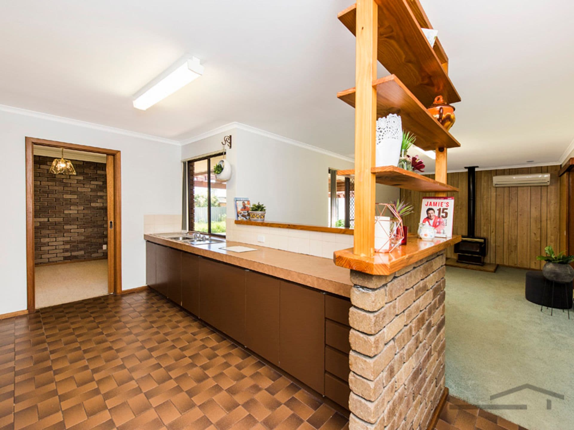 21 Jurrell Street, Mandurah, WA, 6210, Mandurah - Thumbnail 4