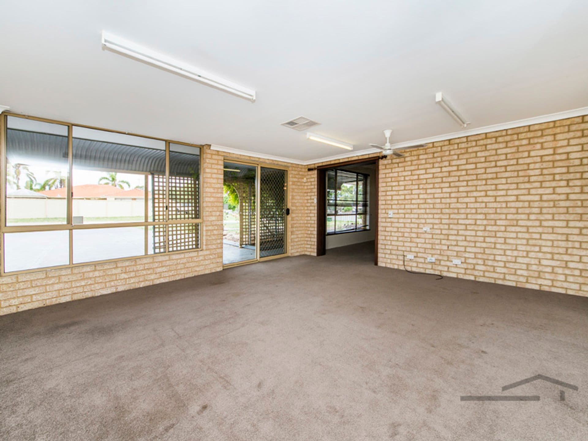 69 Coolibah Avenue, Dudley Park, WA, 6210, Dudley Park - Thumbnail 4