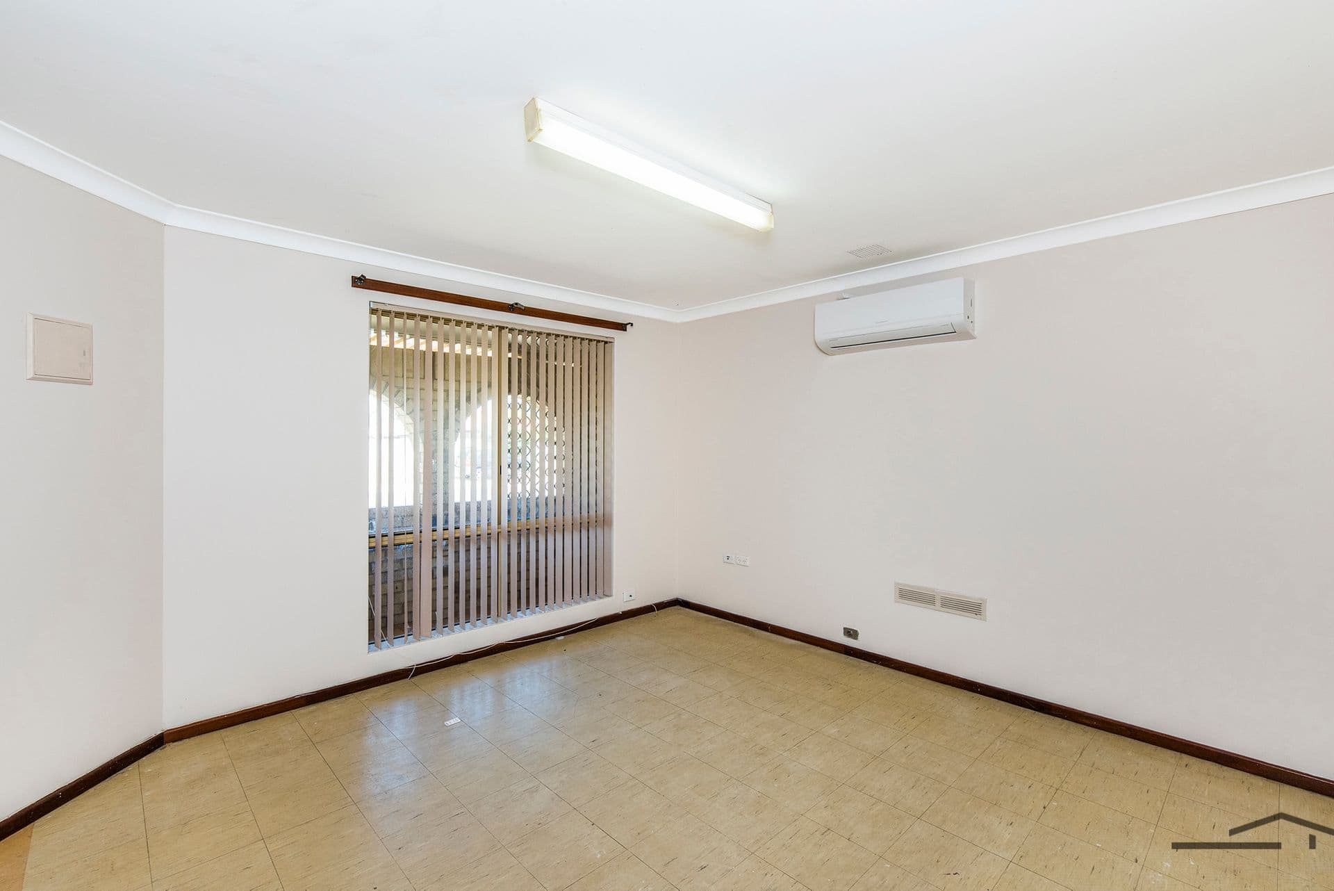 31 Tankerton Way, Coodanup, WA, 6210, Coodanup - Thumbnail 2