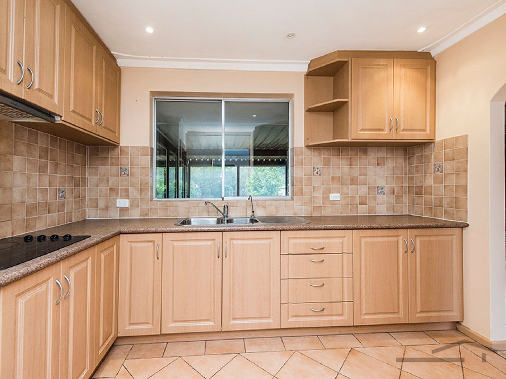 90 Morfitt Street, Mandurah, WA, 6210, Mandurah - Thumbnail 5