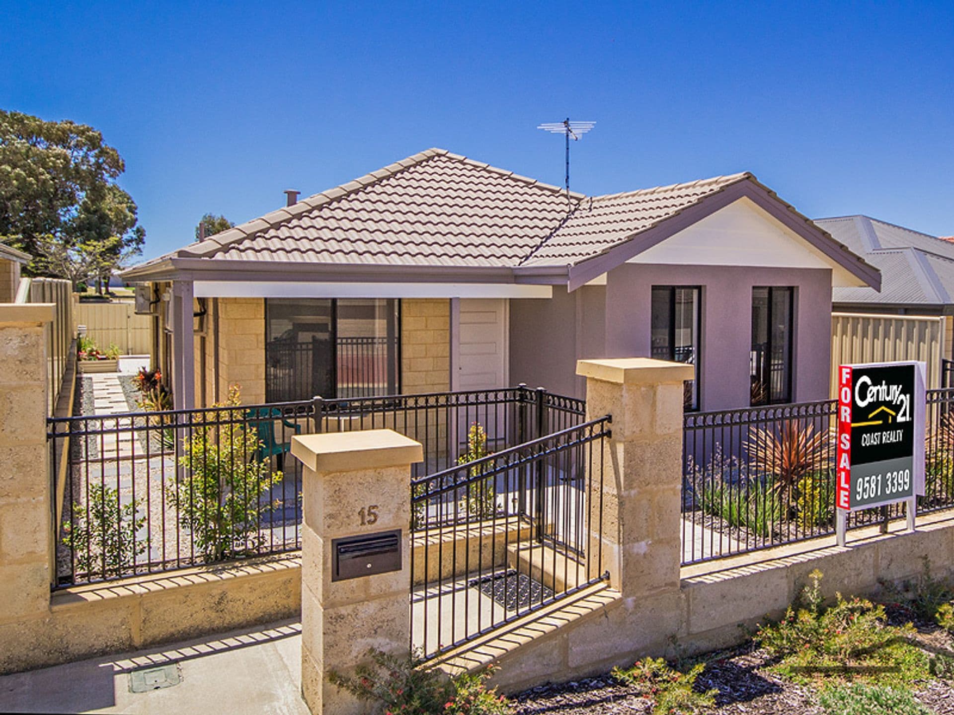 15 Payanna Grange, Lakelands, WA, 6180, Lakelands - Image 1