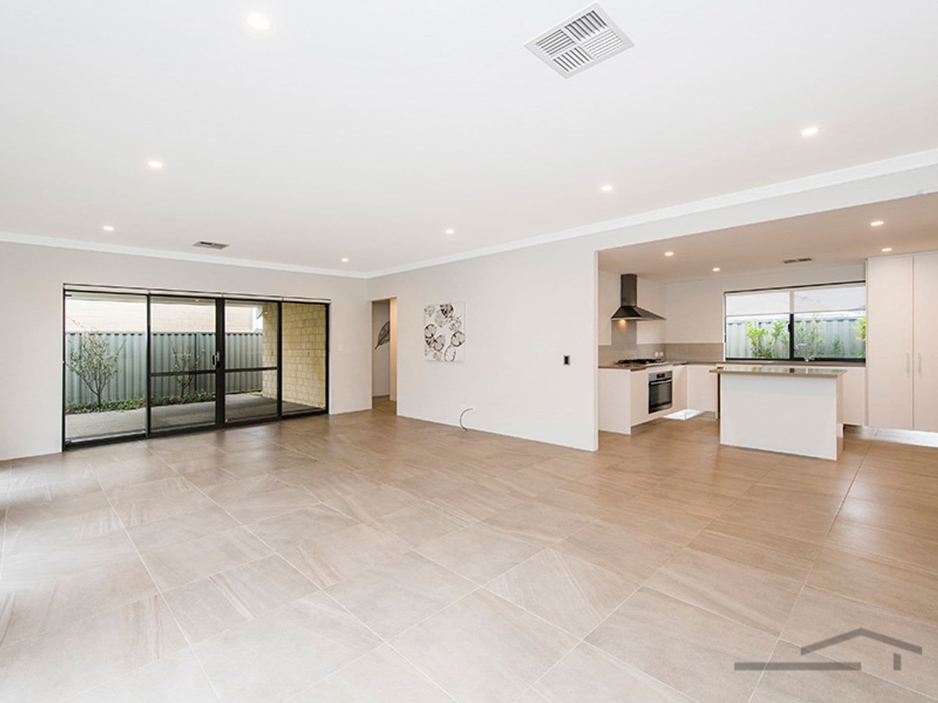 2 Blair Street, South Yunderup, WA, 6208, South Yunderup - Thumbnail 8