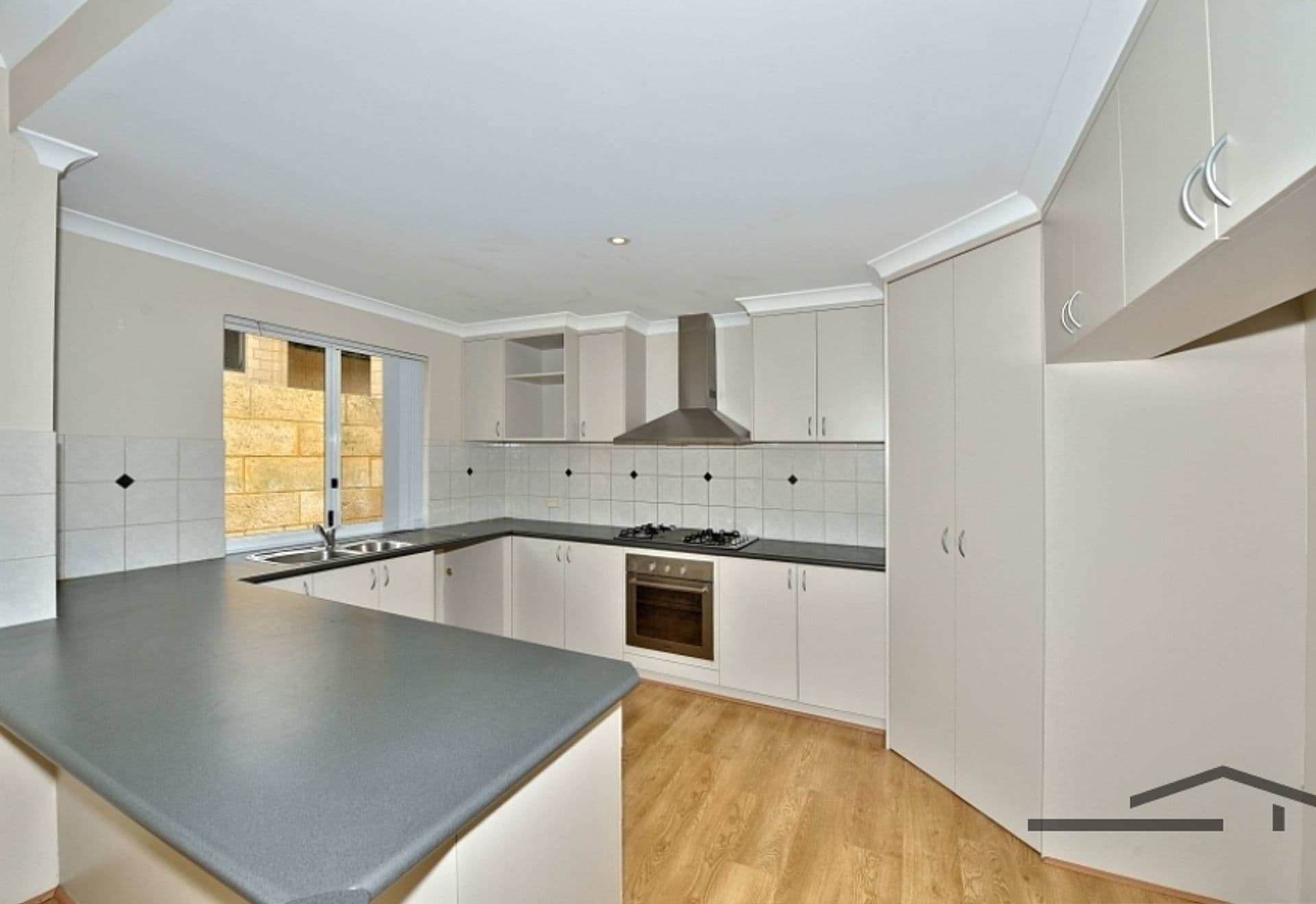 12 Ferguson Street, Wannanup, WA, 6210, Wannanup - Thumbnail 2