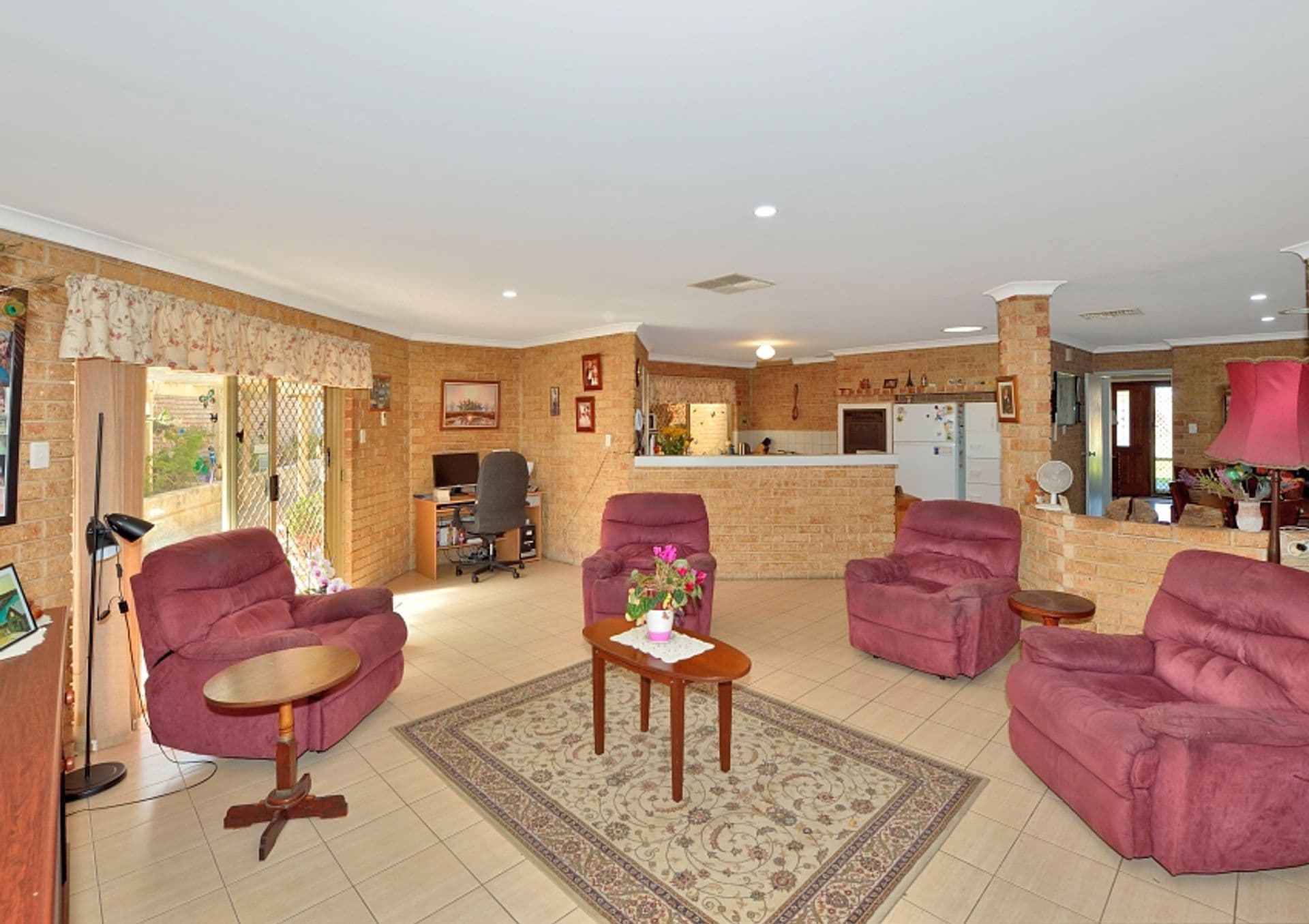 2 Rocklea Place, Silver Sands, WA, 6210, Silver Sands - Thumbnail 6