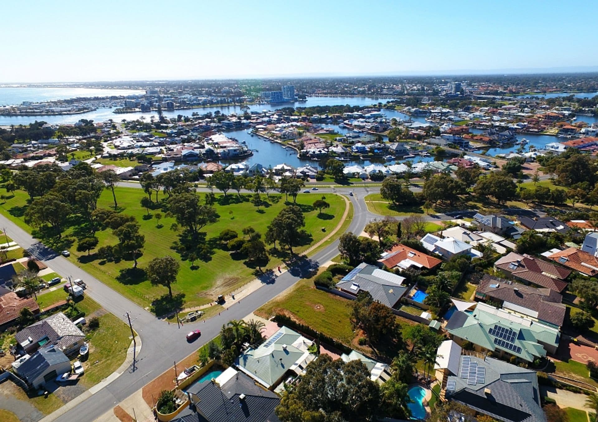 106 McLarty Road, Halls Head, WA, 6210, Halls Head - Thumbnail 2