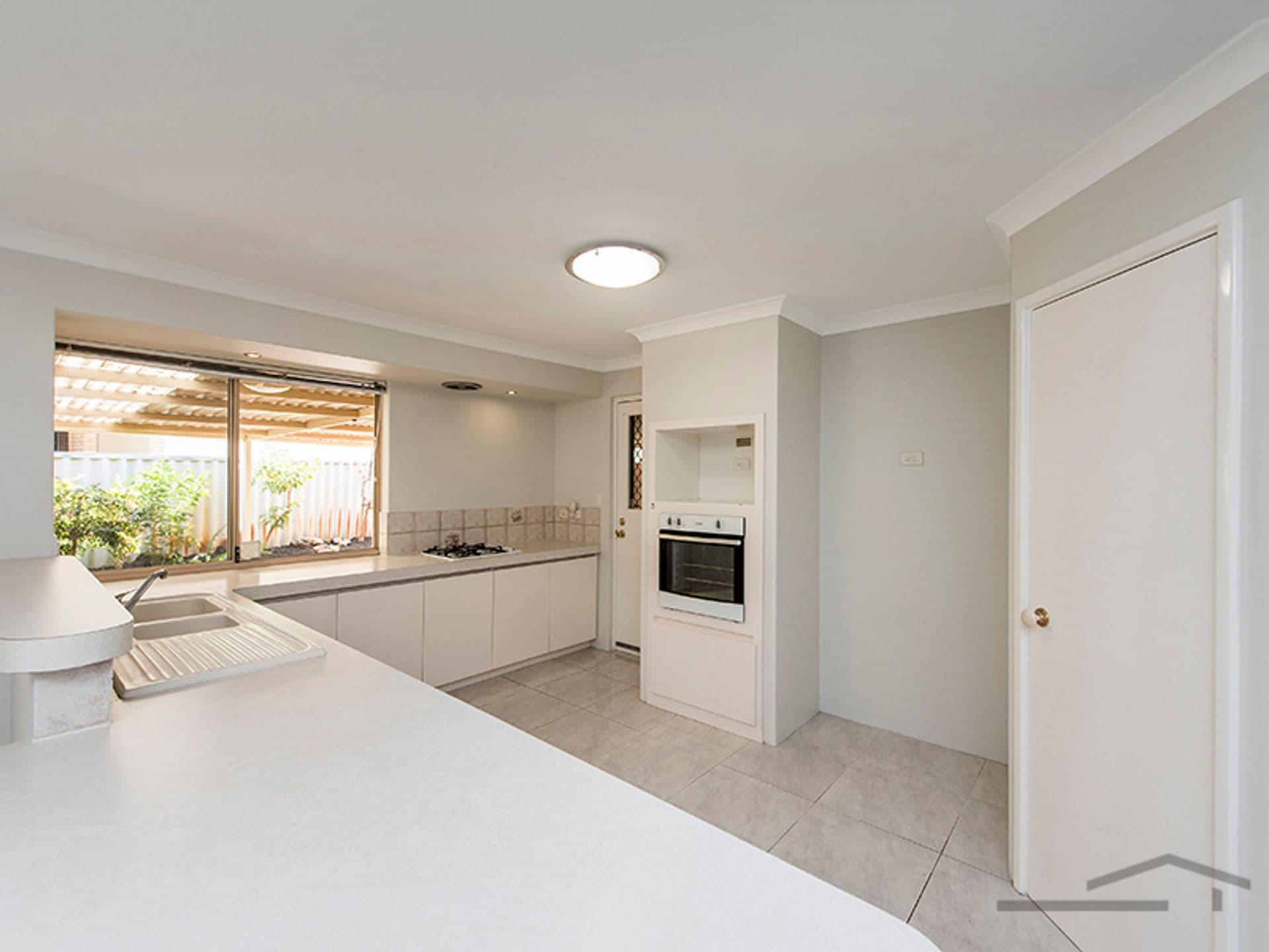 18 Staunton Rise, Halls Head, WA, 6210, Halls Head - Thumbnail 3