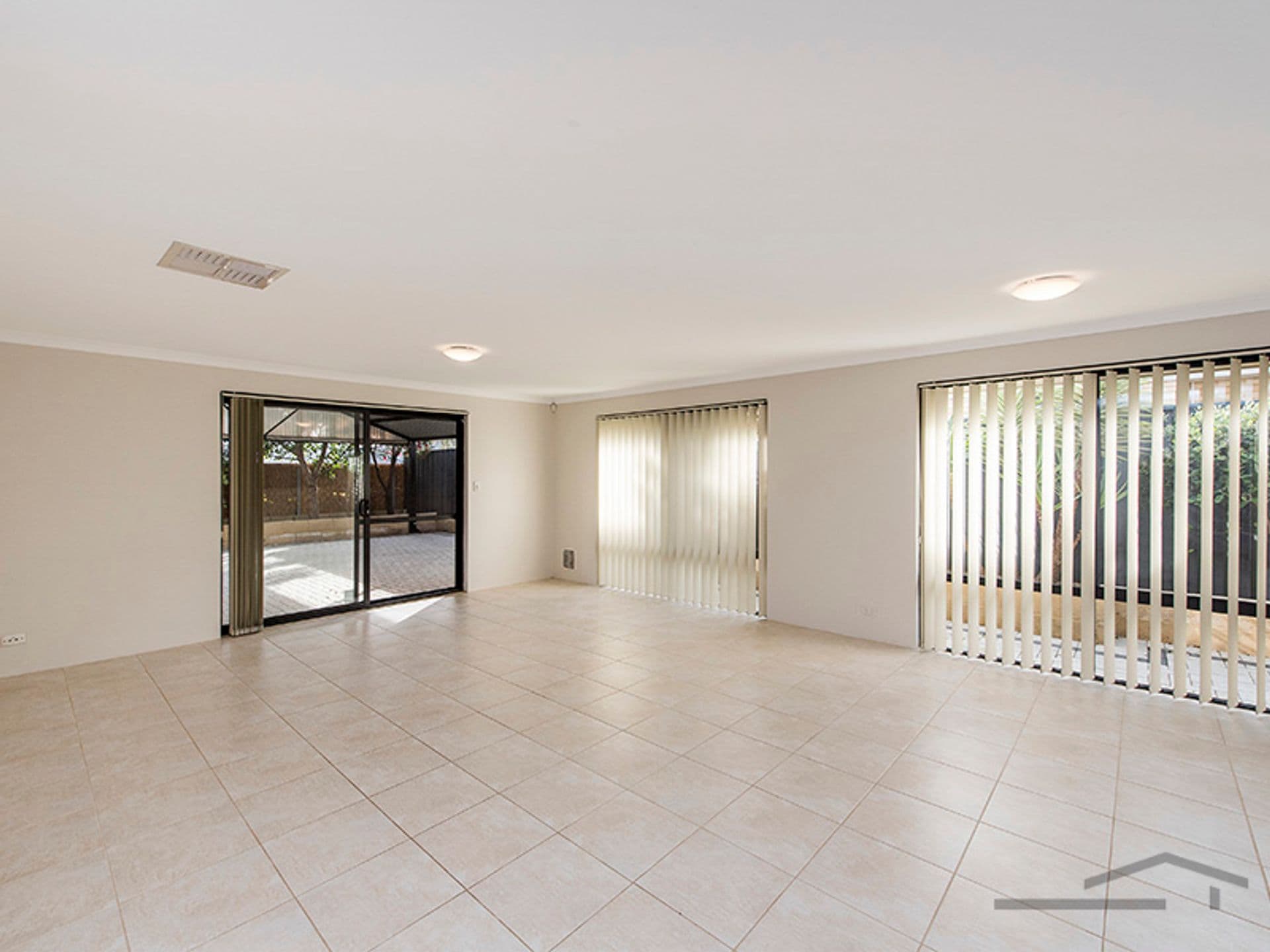 32 Seascapes Boulevard, Halls Head, WA, 6210, Halls Head - Thumbnail 5