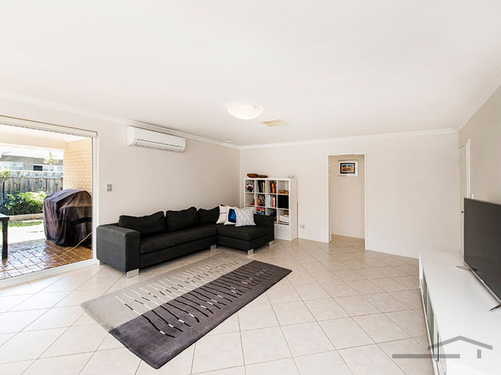 19 Lomatia Ramble, Halls Head, WA, 6210, Halls Head - Thumbnail 4