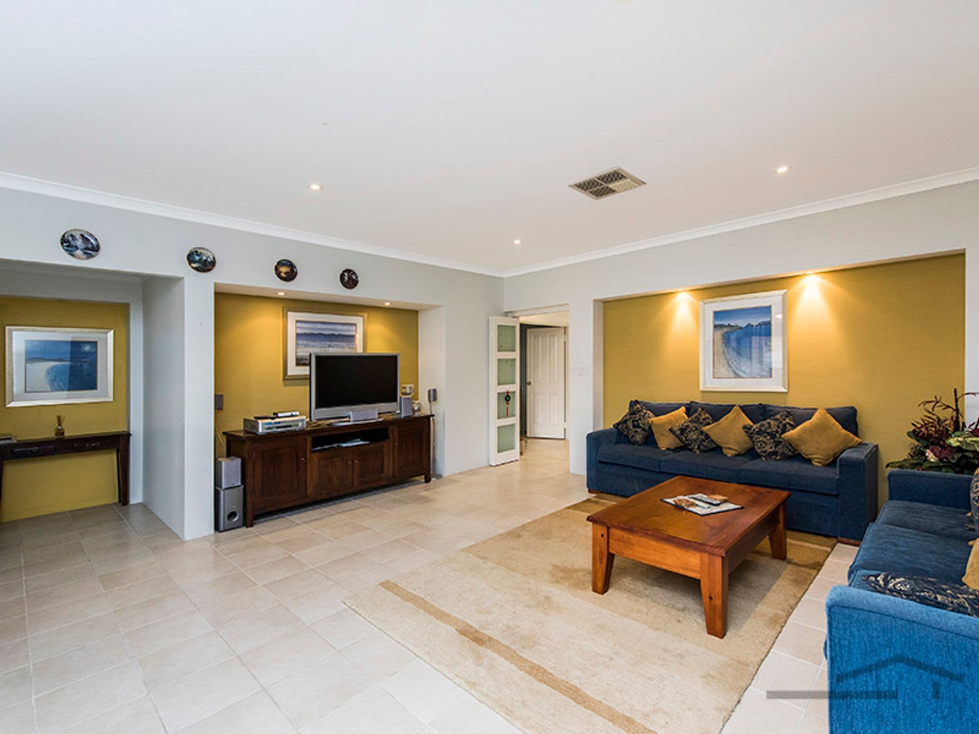 4 Dalona Parkway, Lakelands, WA, 6180, Lakelands - Thumbnail 6