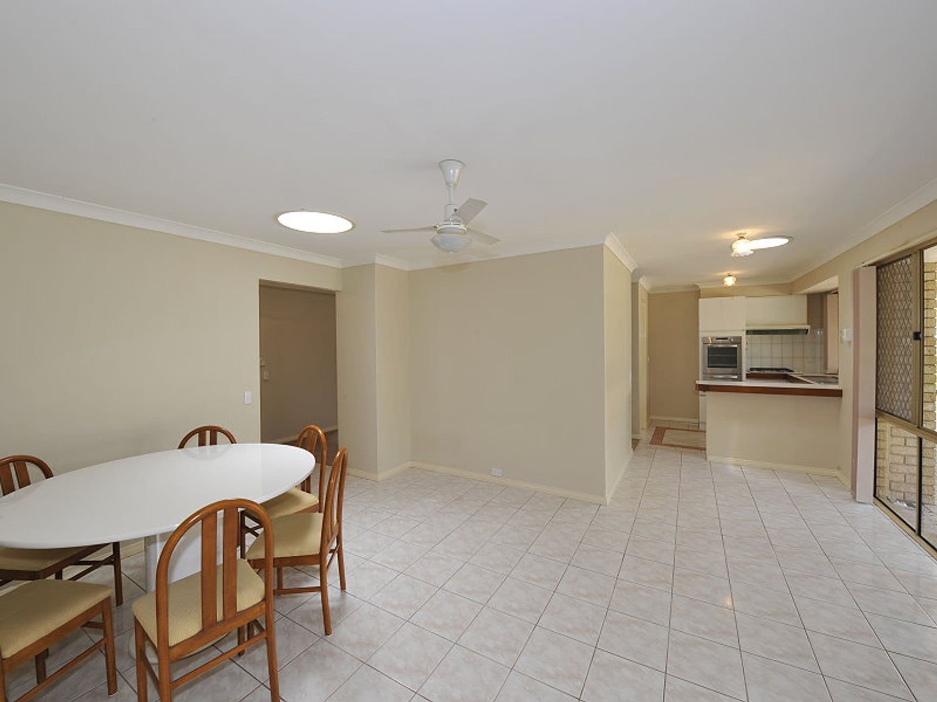 39 Blackwood Parade, Dudley Park, WA, 6210, Dudley Park - Thumbnail 5